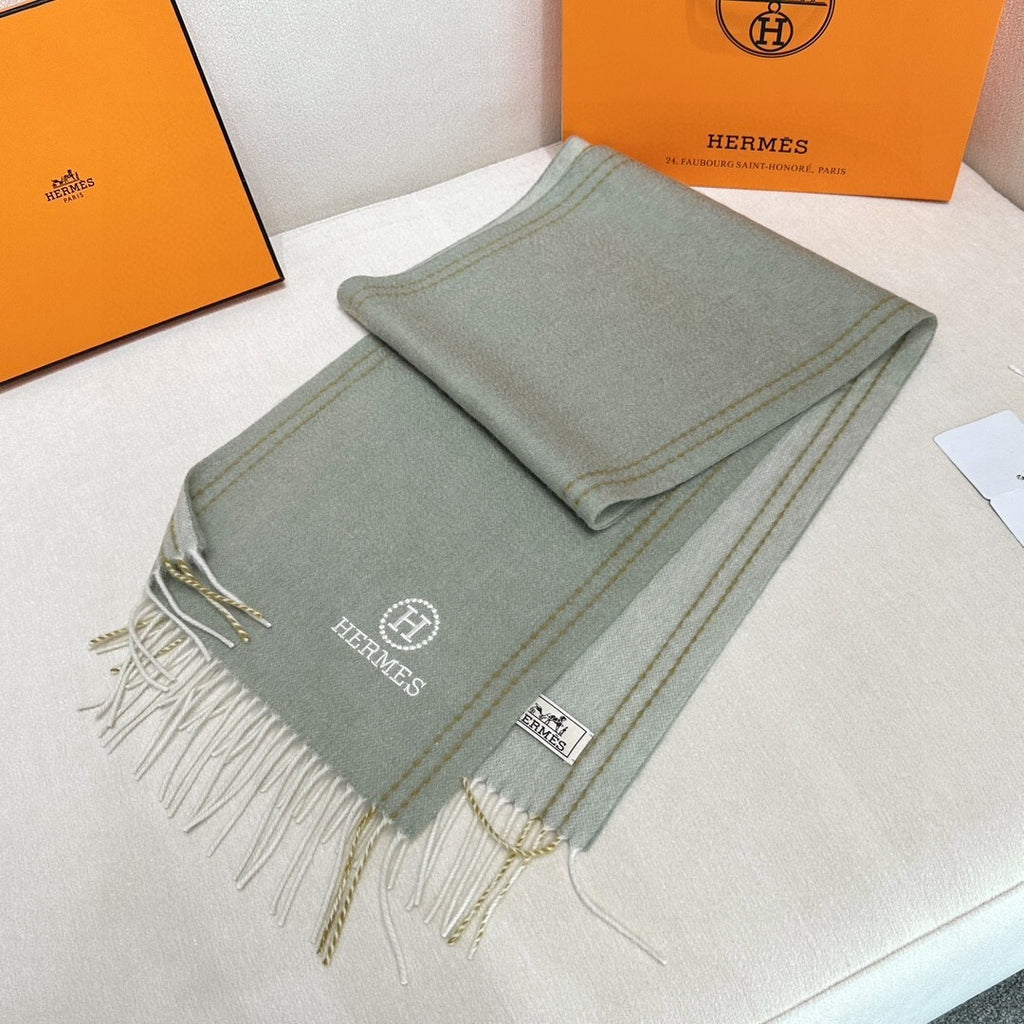 Hermès Scarf