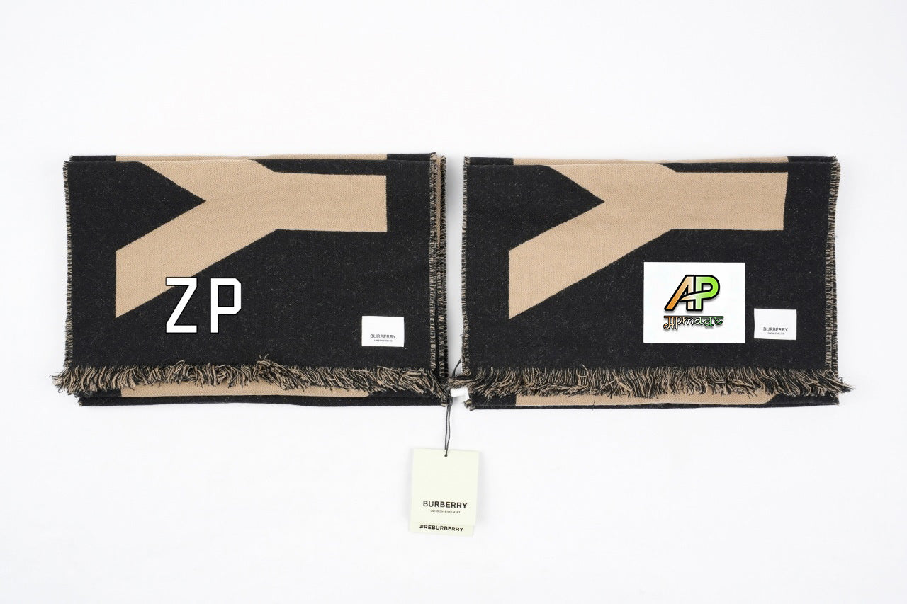 Burberry Wool Double-Sided Jacquard Scarf