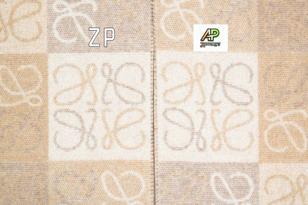 Loewe ANAGRAM Series Two-Tone Scarf
