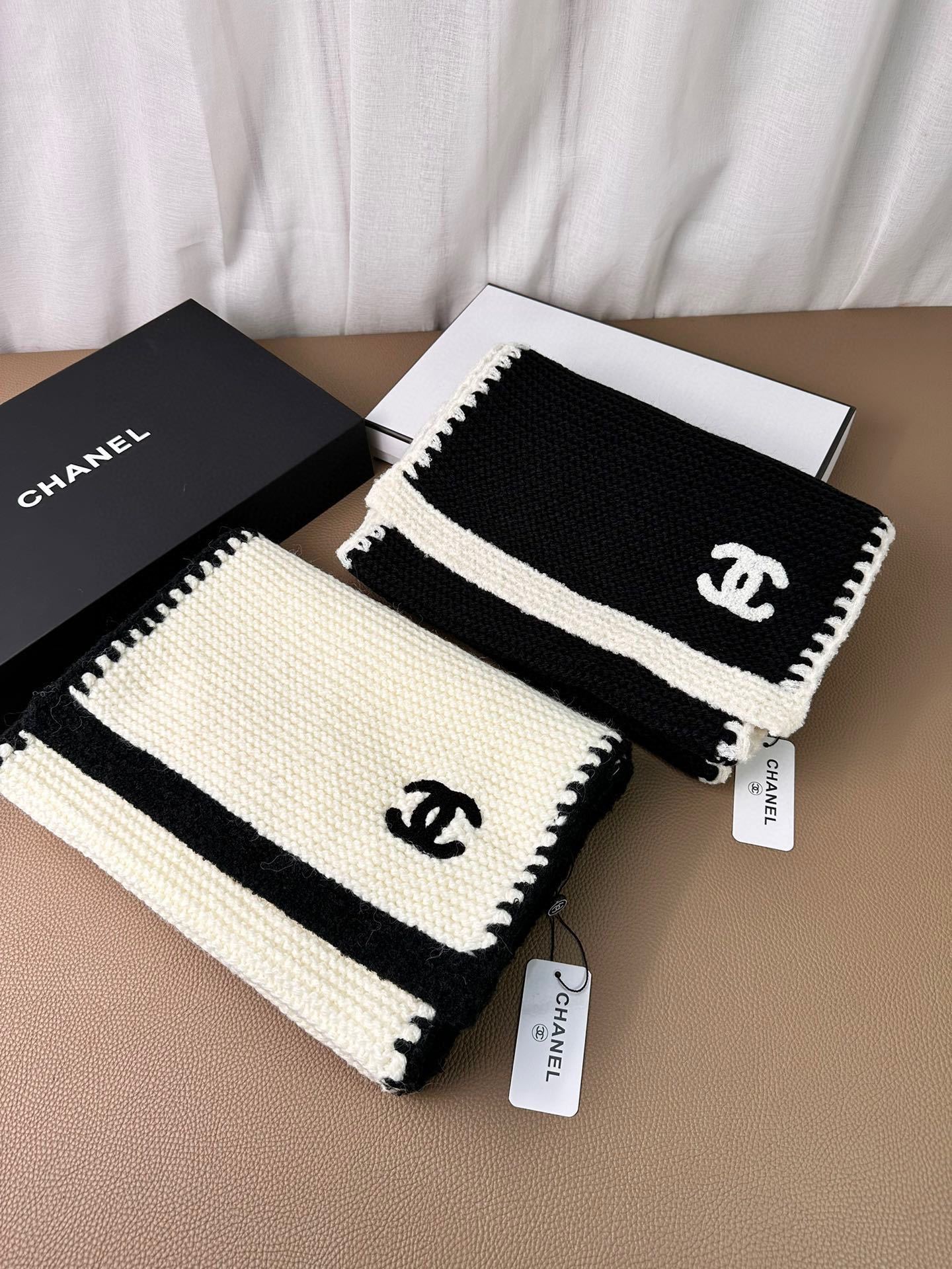 Chanel Small Chanel-Trimmed Knitted Long Scarf
