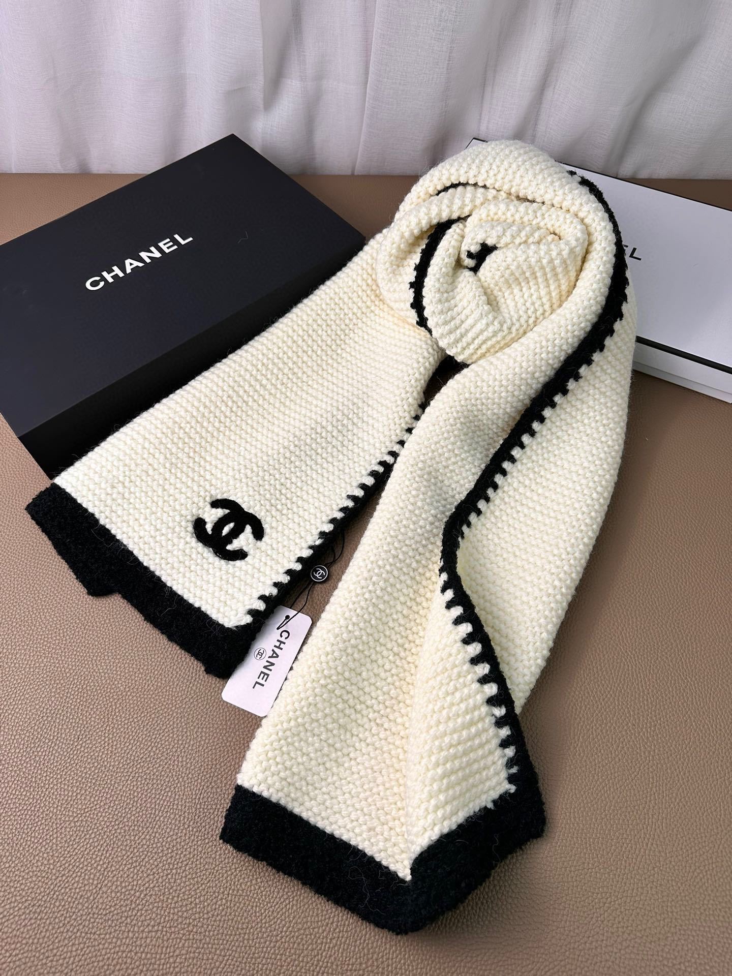 Chanel Small Chanel-Trimmed Knitted Long Scarf