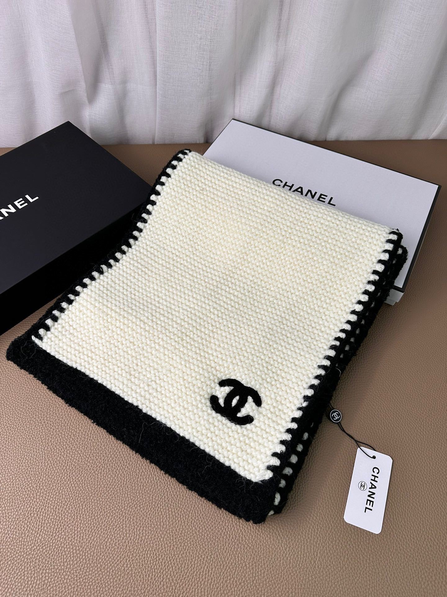 Chanel Small Chanel-Trimmed Knitted Long Scarf