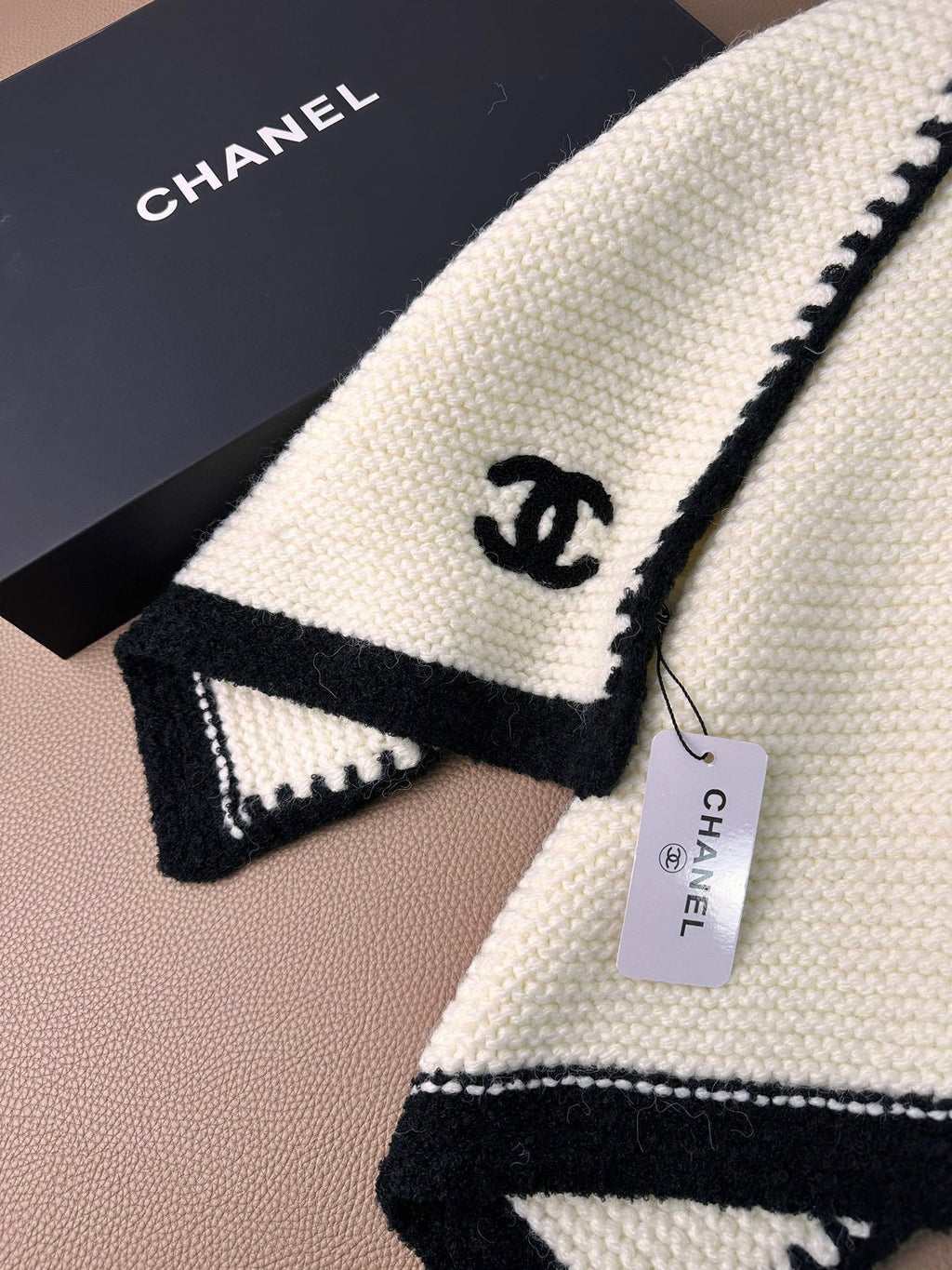 Chanel Small Chanel-Trimmed Knitted Long Scarf