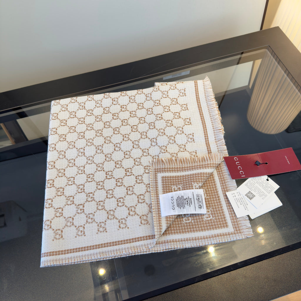 Gucci Diamond Quilted Scarf
