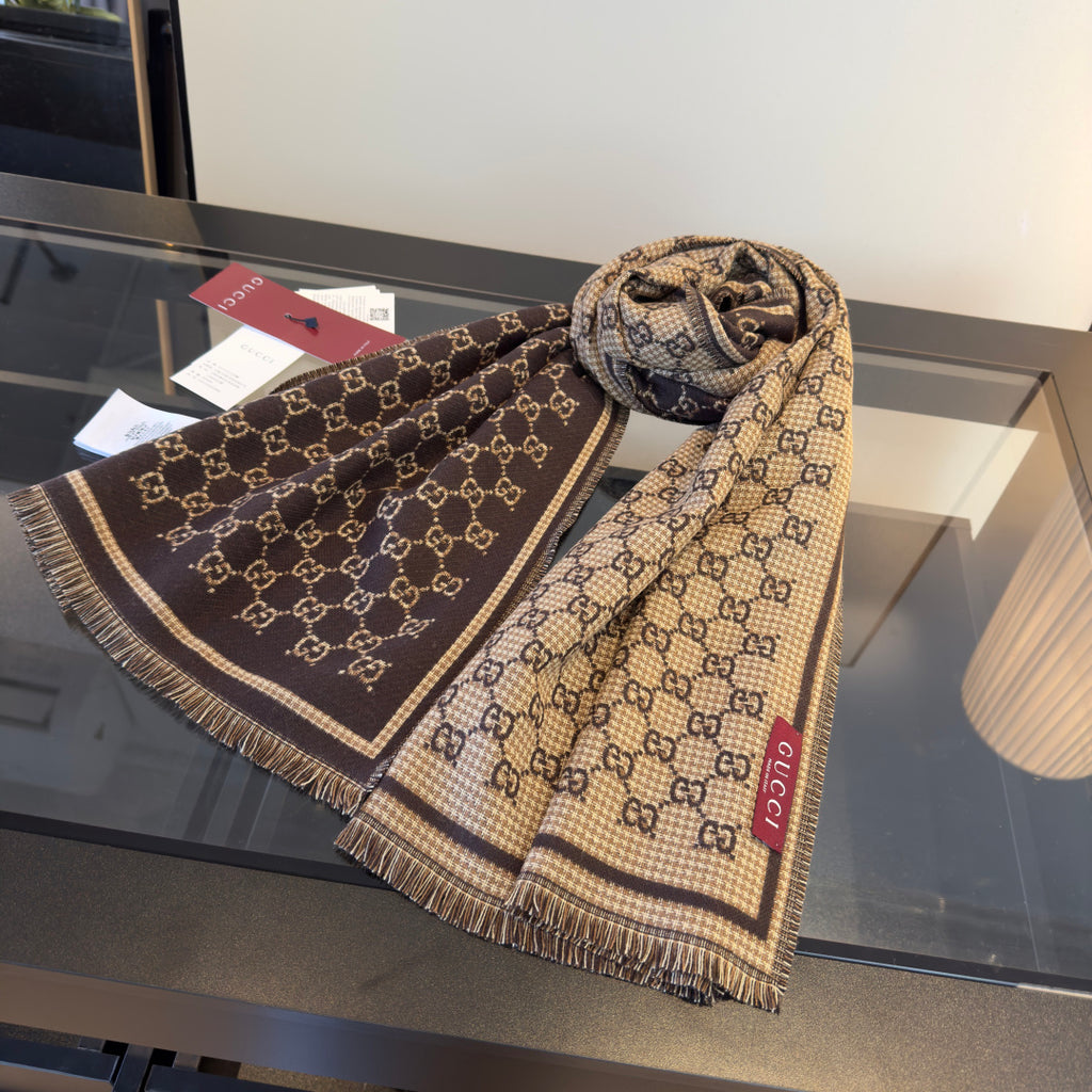 Gucci Diamond Quilted Scarf