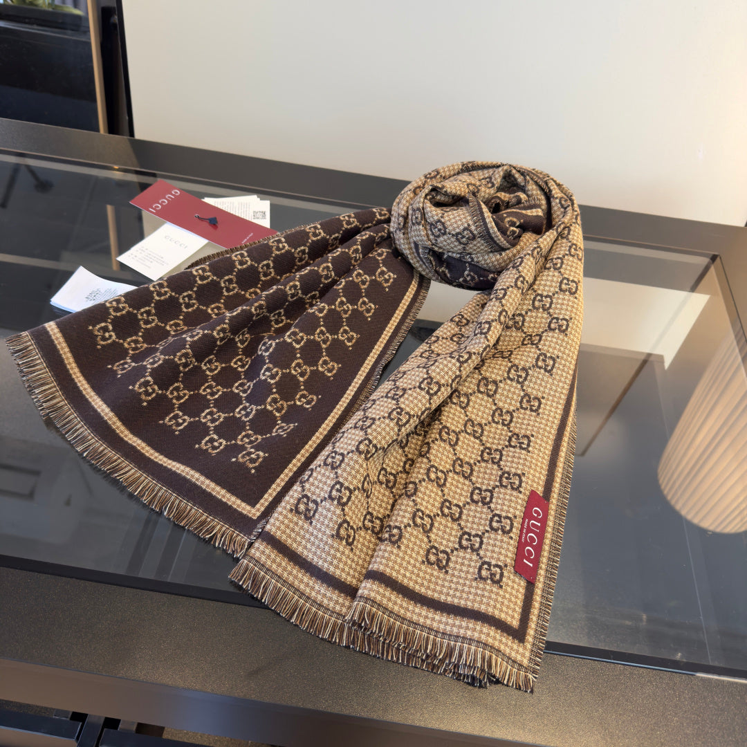 Gucci Diamond Quilted Scarf