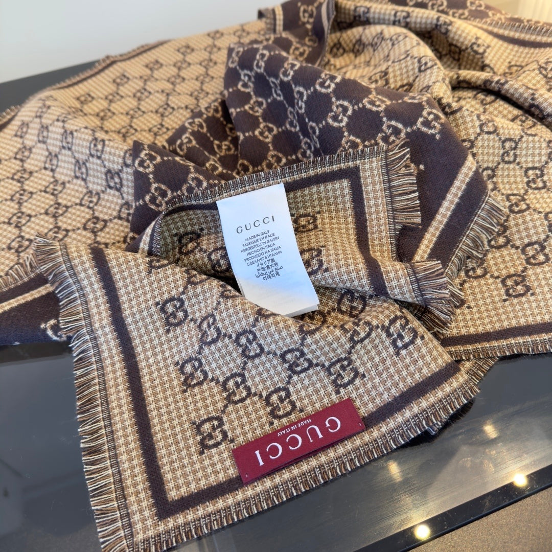 Gucci Diamond Quilted Scarf