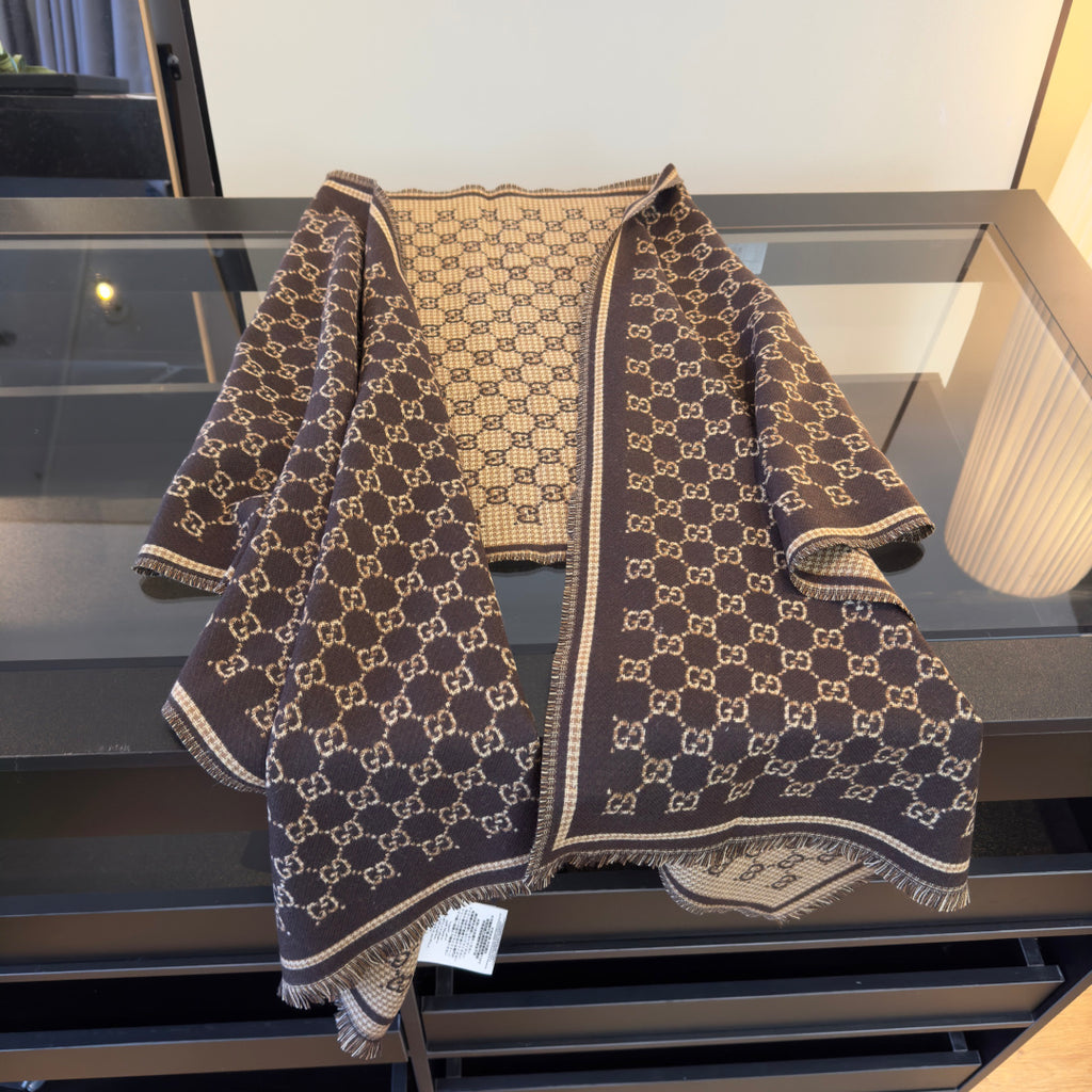 Gucci Diamond Quilted Scarf