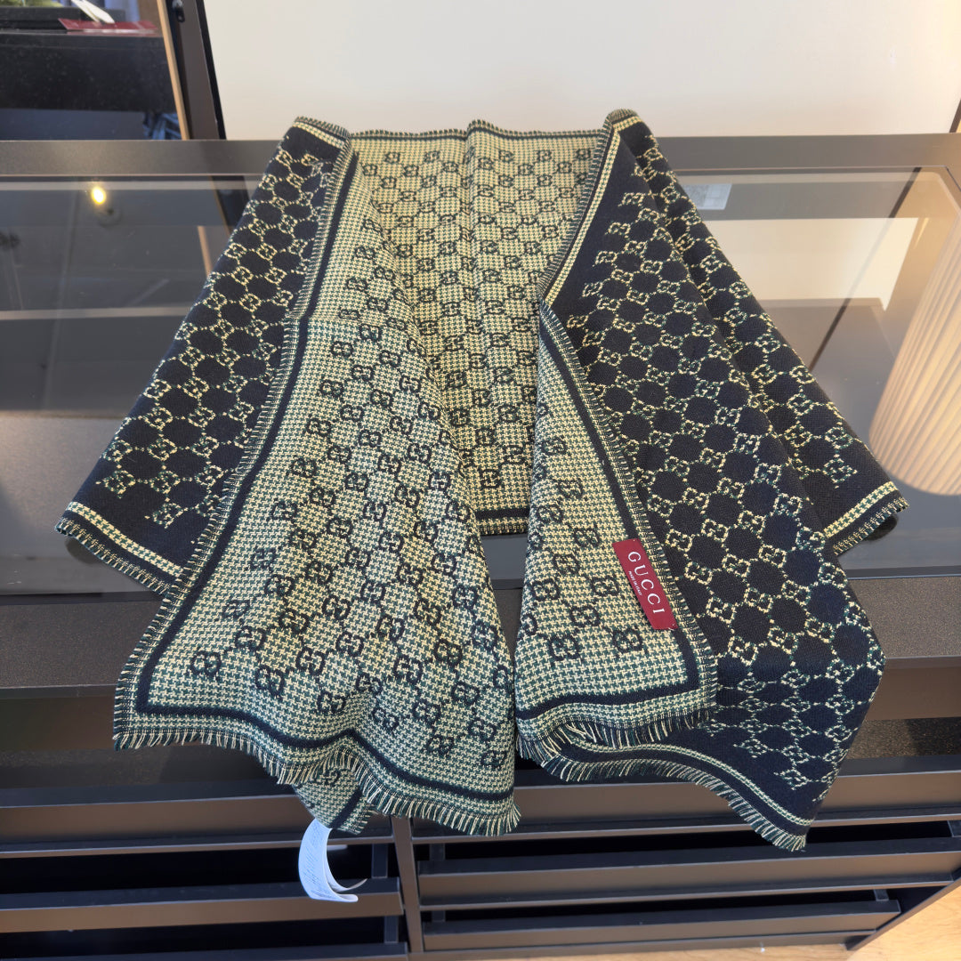 Gucci Diamond Quilted Scarf