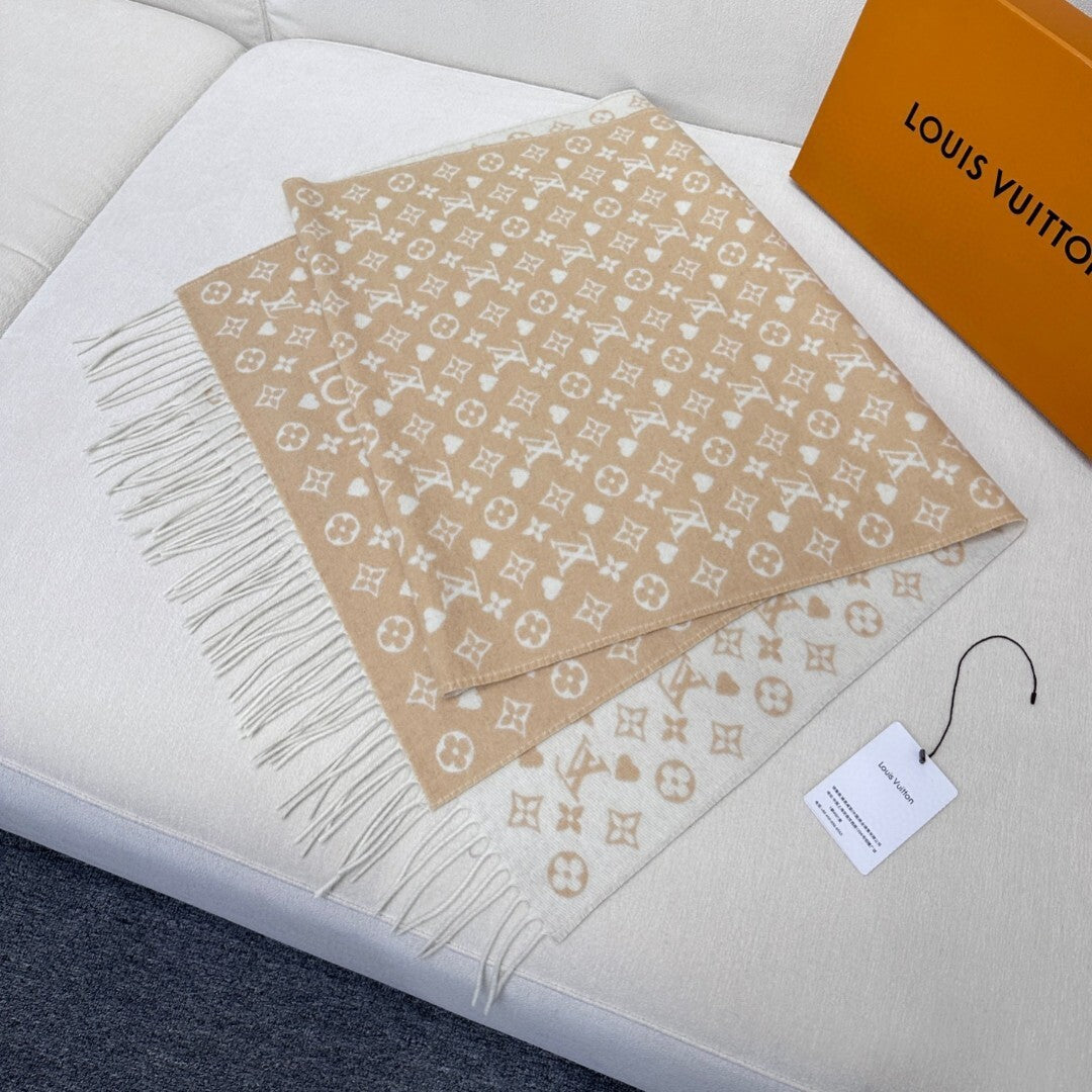 Louis Vuitton Autumn/Winter Scarf