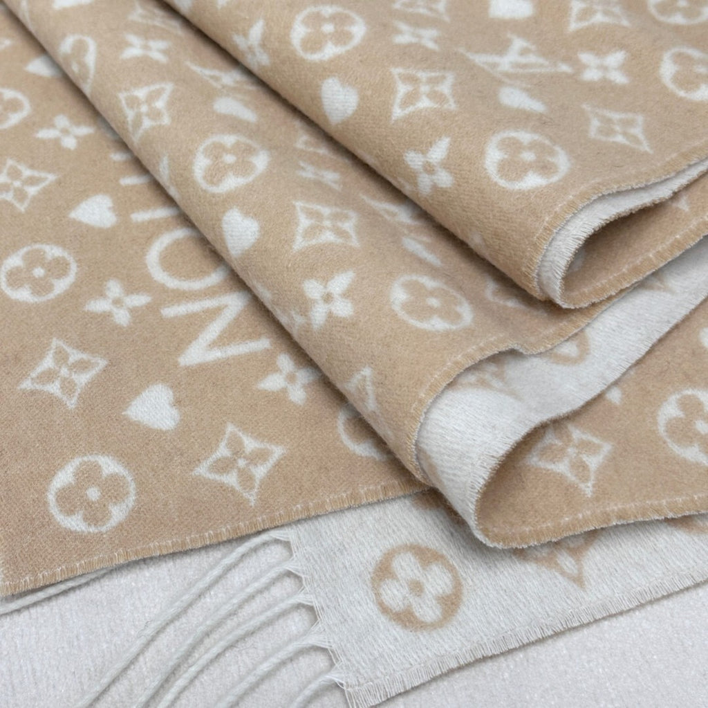 Louis Vuitton Autumn/Winter Scarf