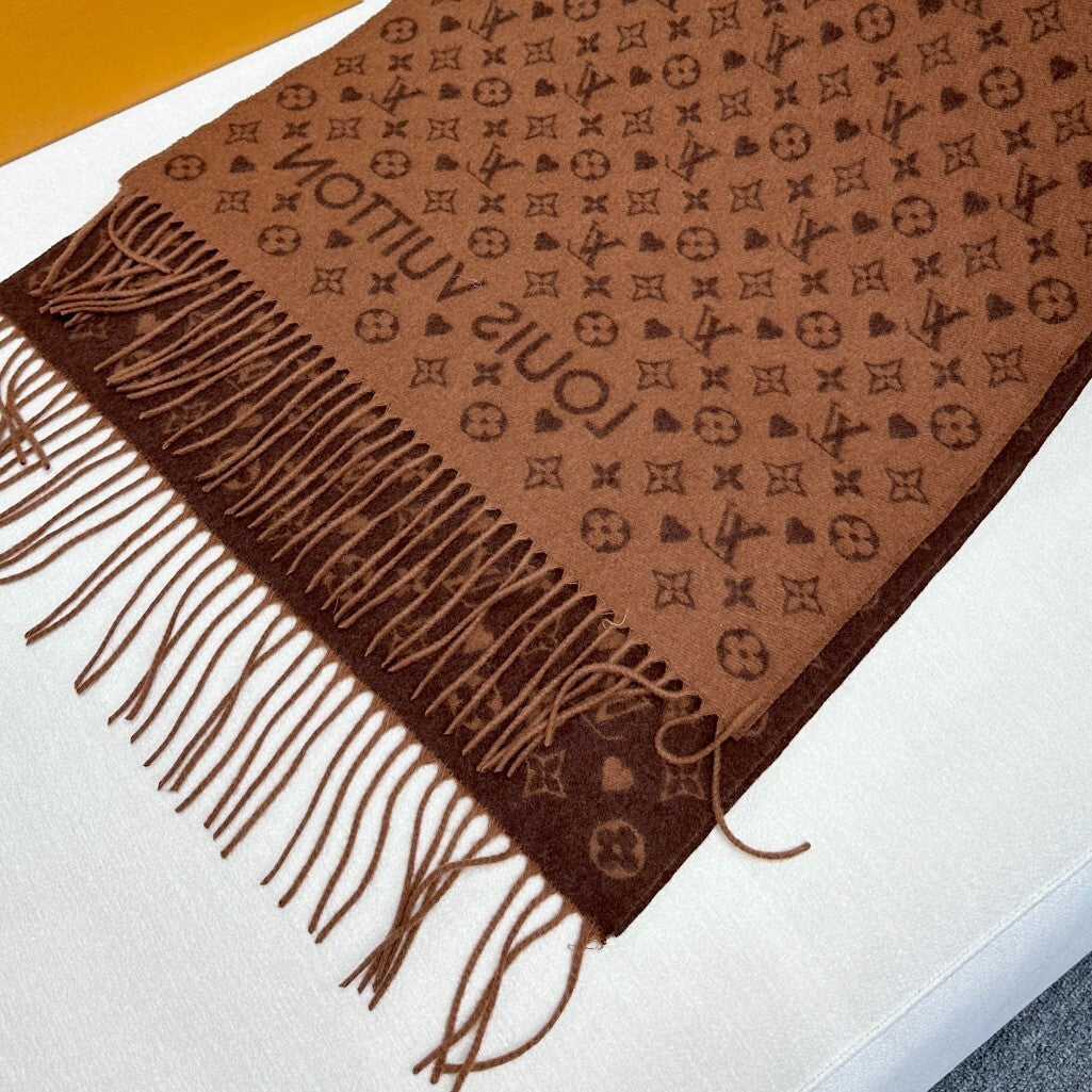 Louis Vuitton Autumn/Winter Scarf