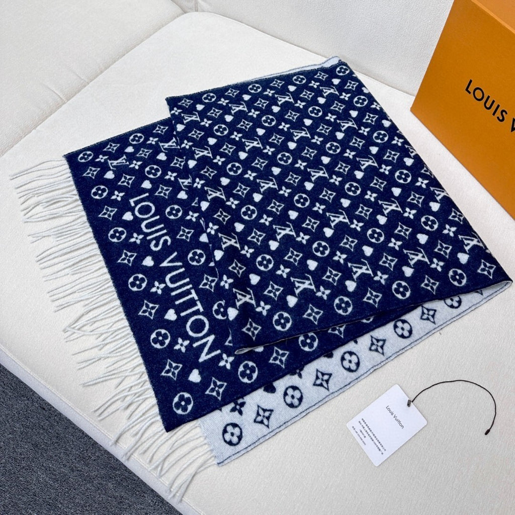 Louis Vuitton Autumn/Winter Scarf