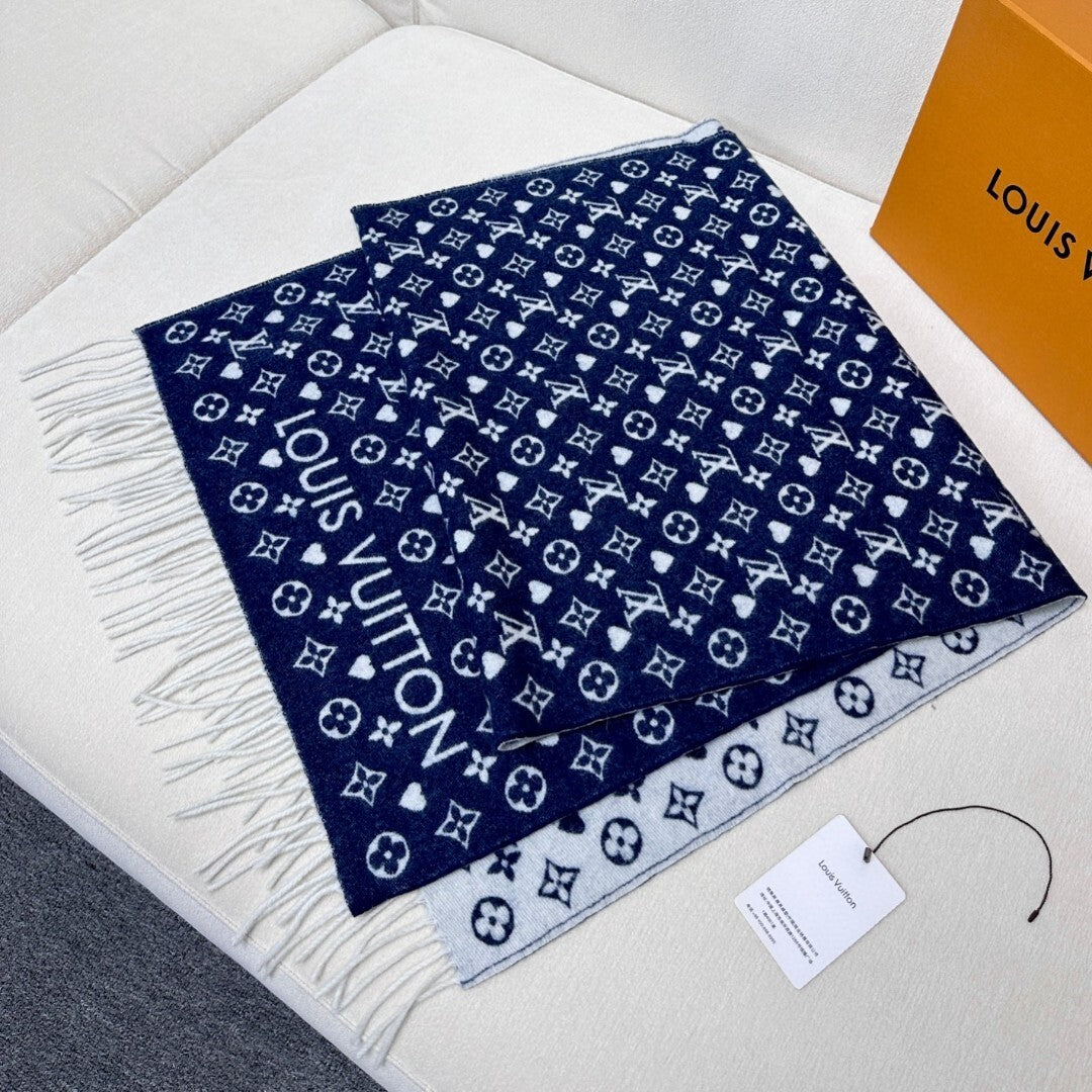 Louis Vuitton Autumn/Winter Scarf