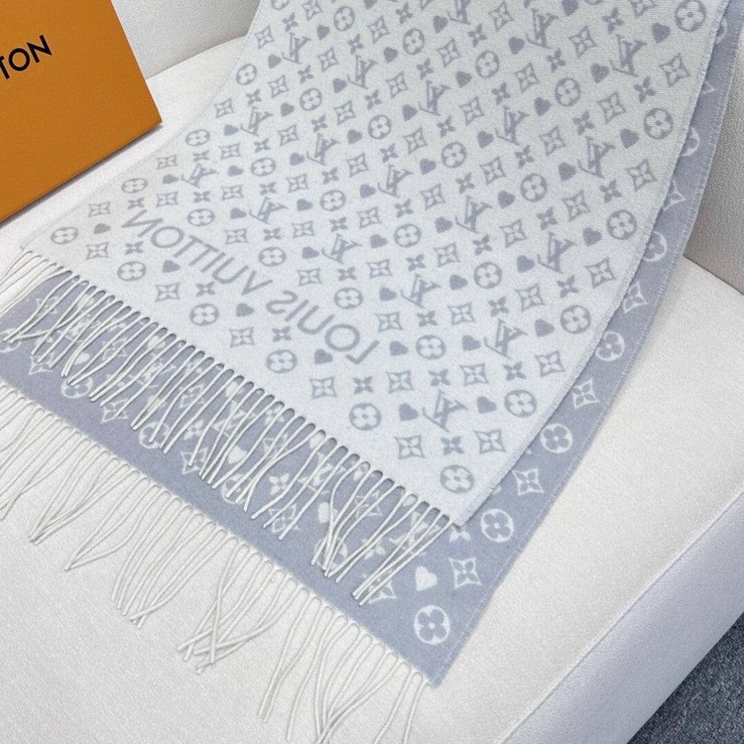 Louis Vuitton Autumn/Winter Scarf
