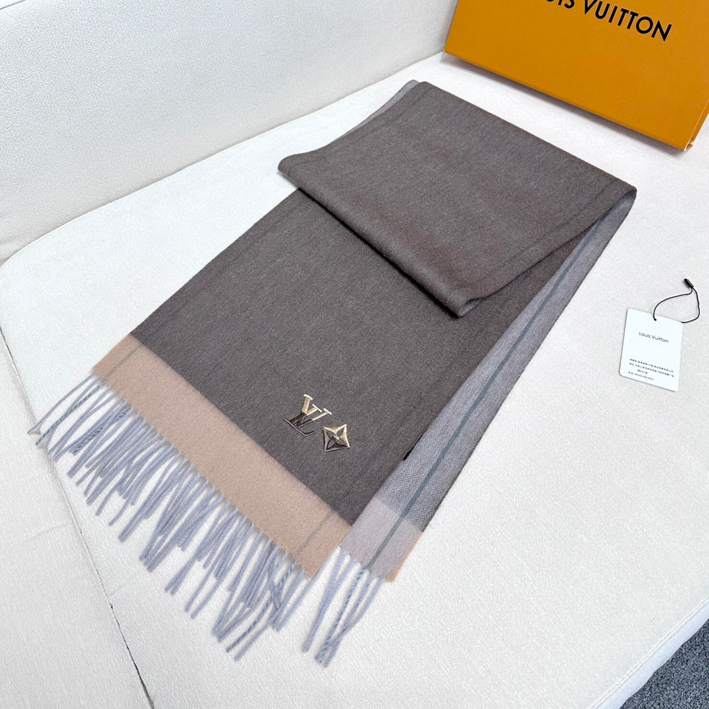 Louis Vuitton 100% Cashmere Scarf