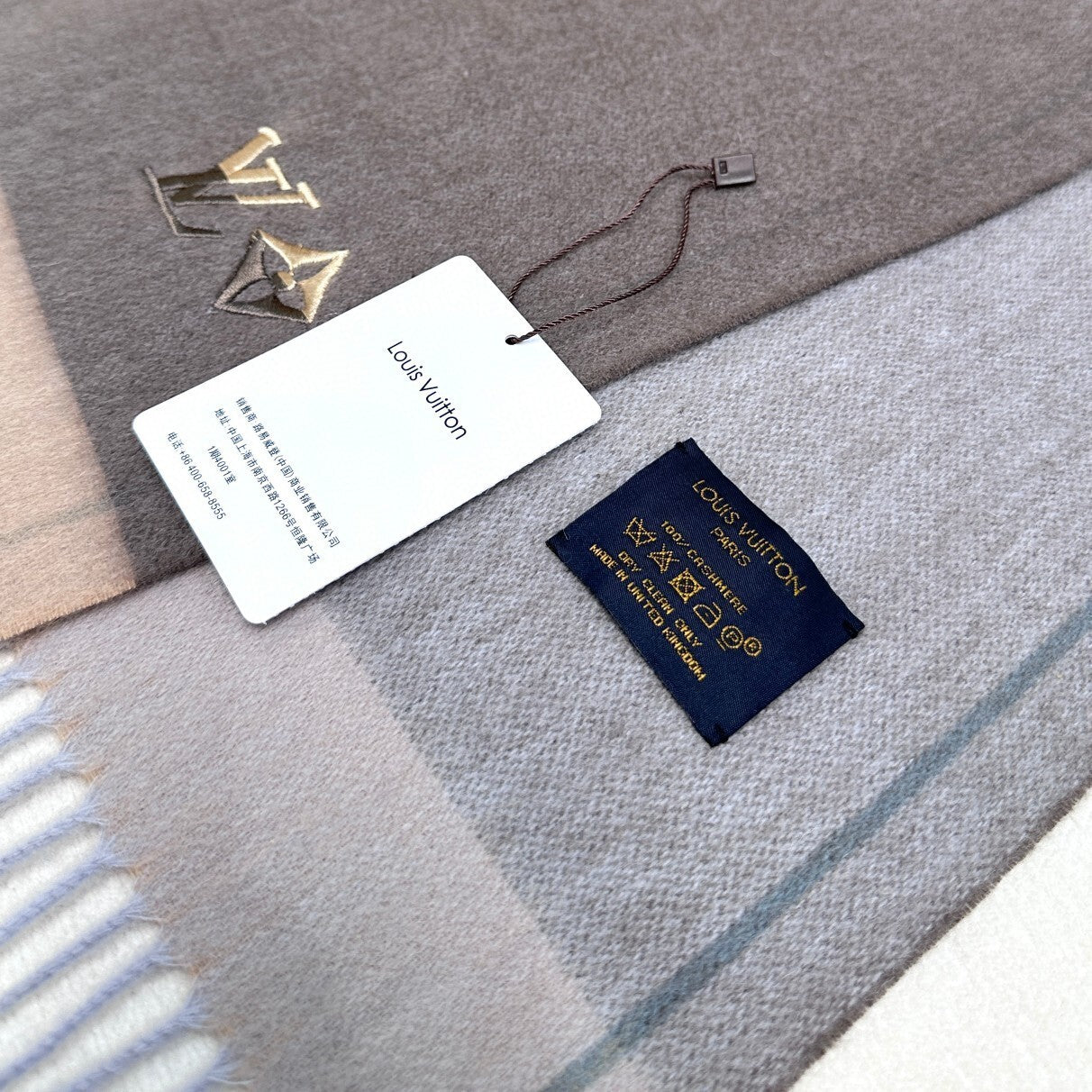 Louis Vuitton 100% Cashmere Scarf