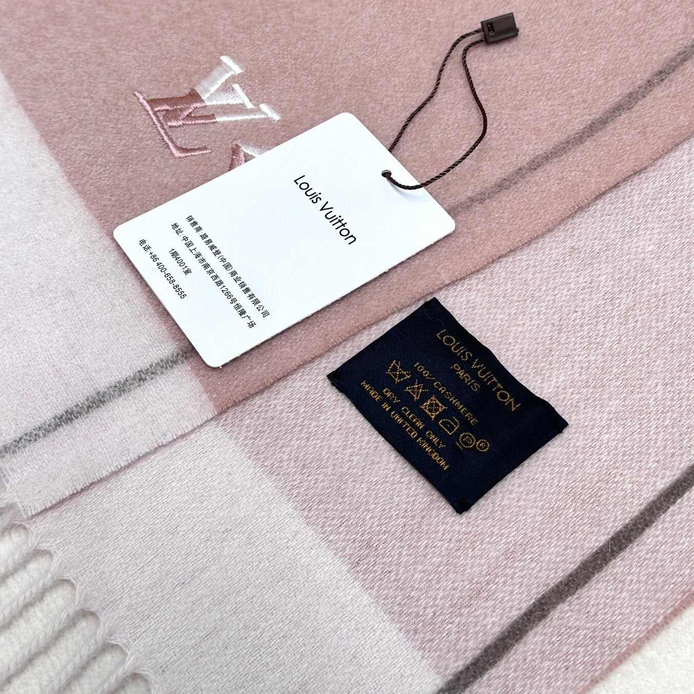 Louis Vuitton 100% Cashmere Scarf