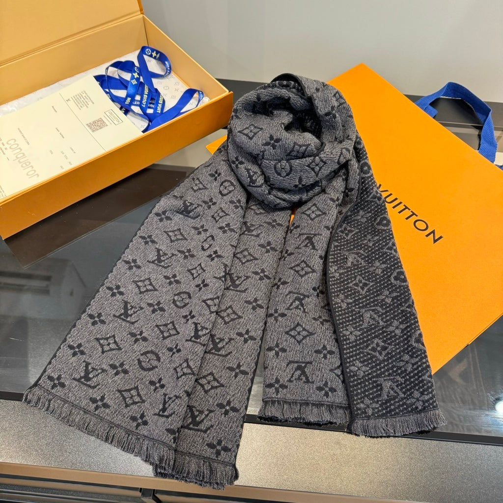 Louis Vuitton Patterned Scarf