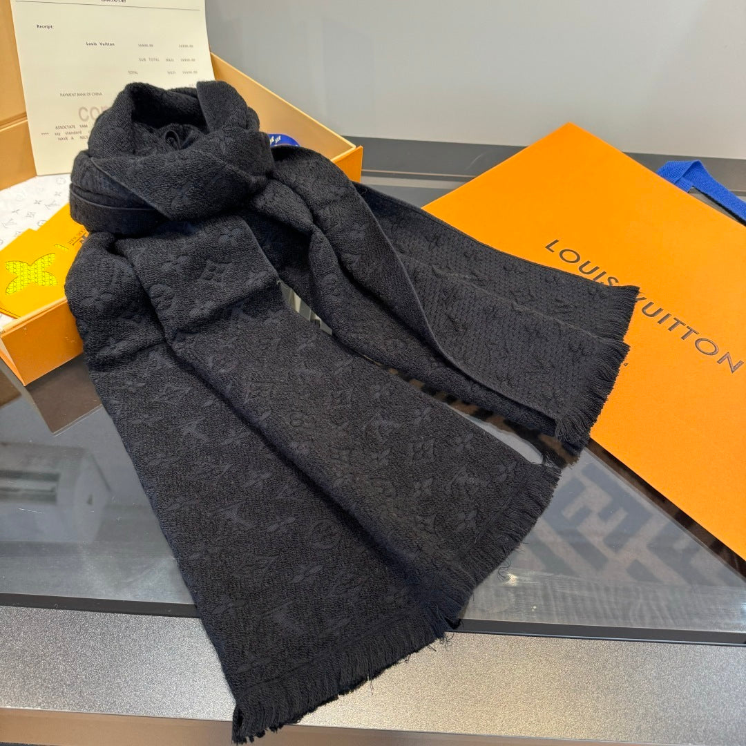 Louis Vuitton Patterned Scarf