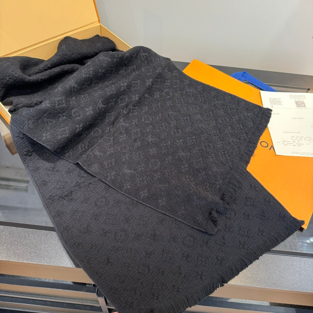 Louis Vuitton Patterned Scarf