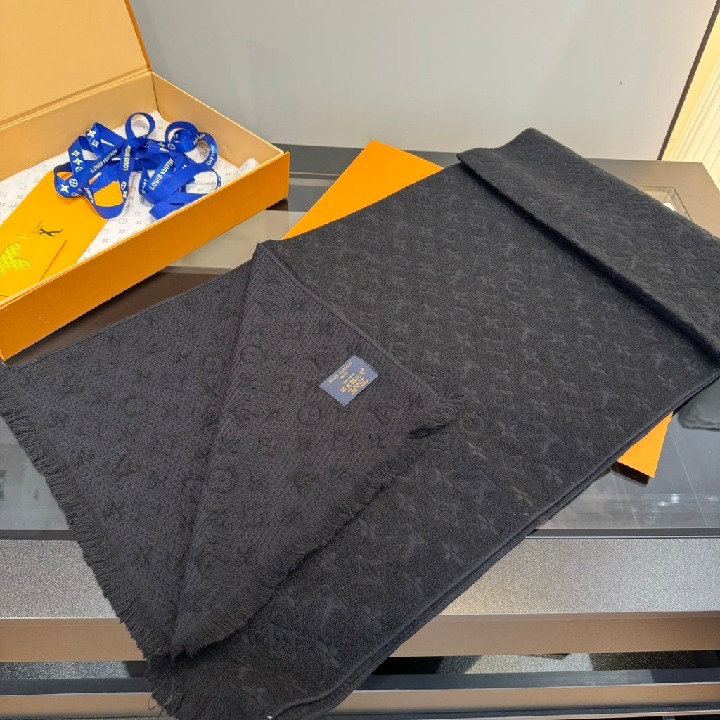 Louis Vuitton Patterned Scarf