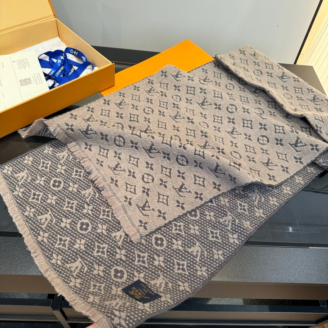 Louis Vuitton Patterned Scarf