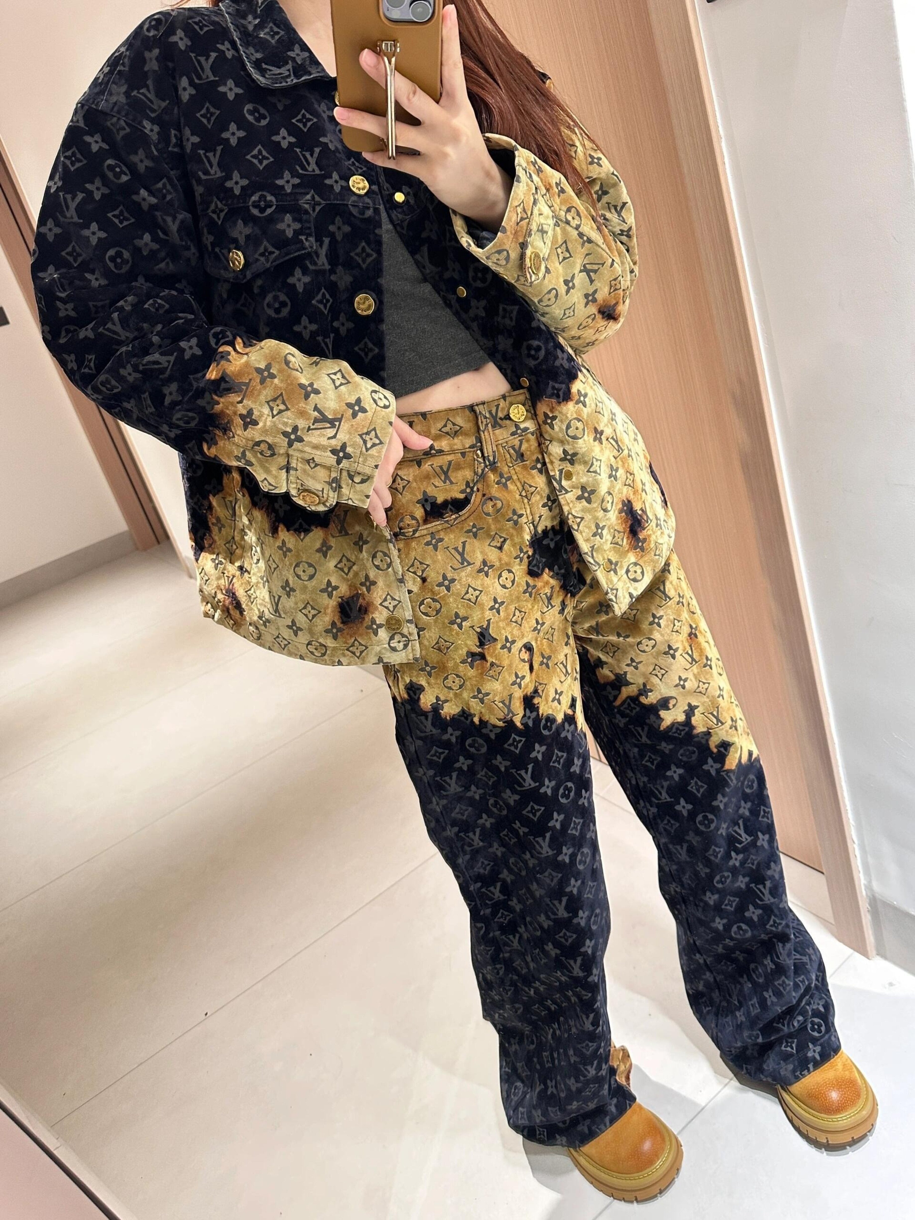 Louis Vuitton Faded Cloud Pattern Loose-Fitting Jeans