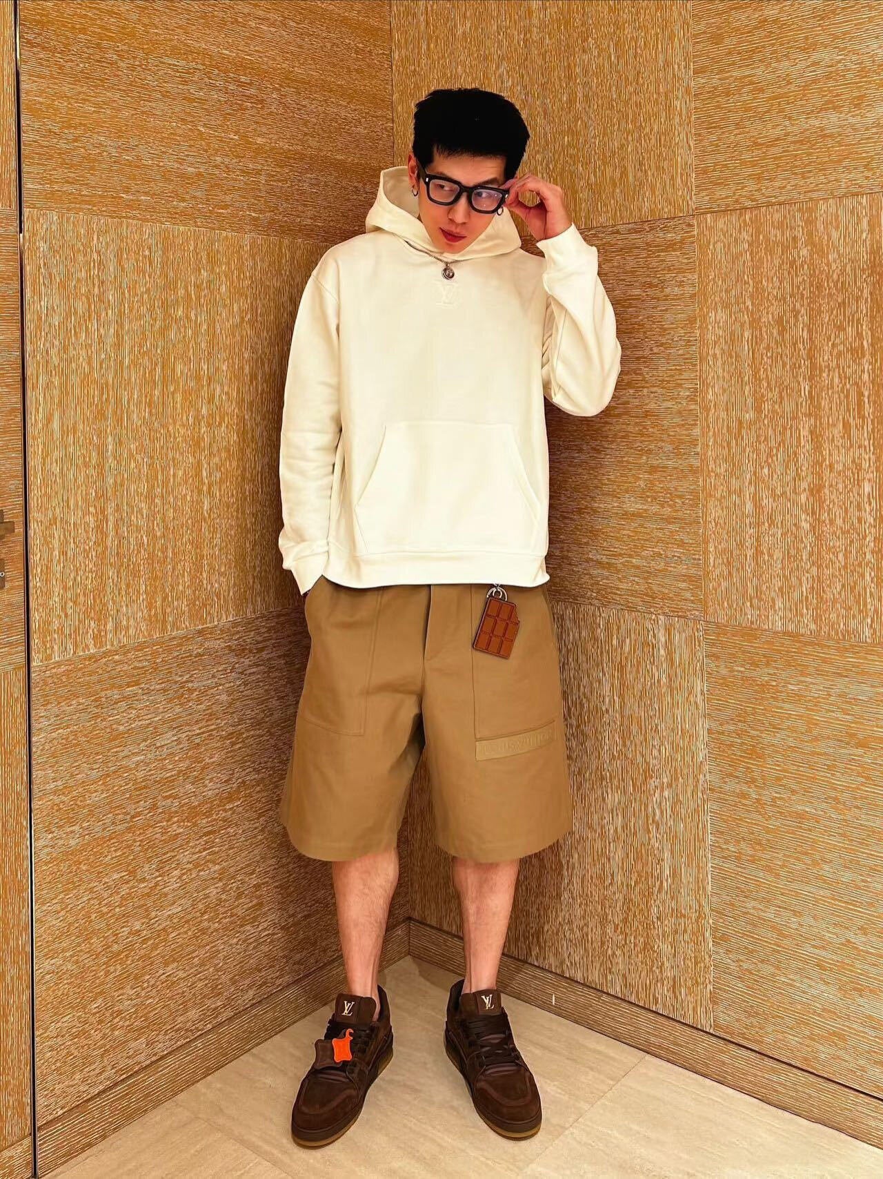 Louis Vuitton Logo Patch Cotton Casual Shorts