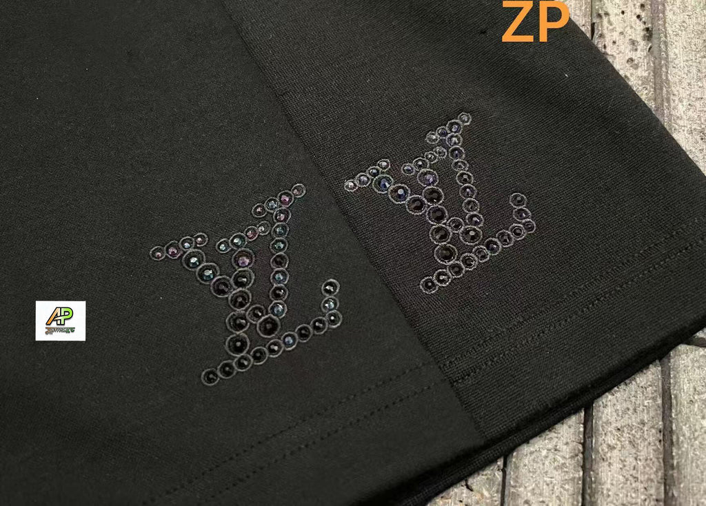 Louis Vuitton 25SS Embellished Knit Shorts