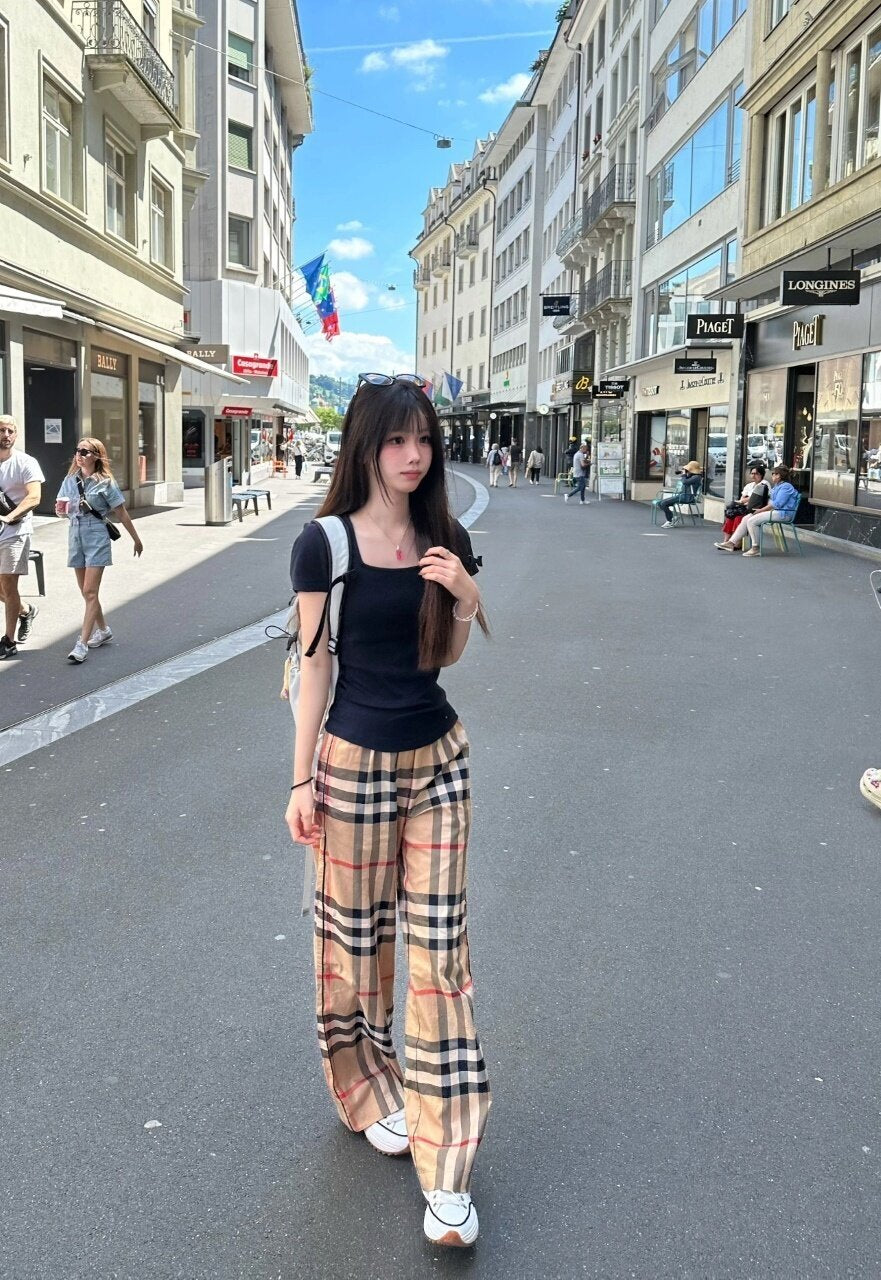 Burberry Check Cotton Trousers
