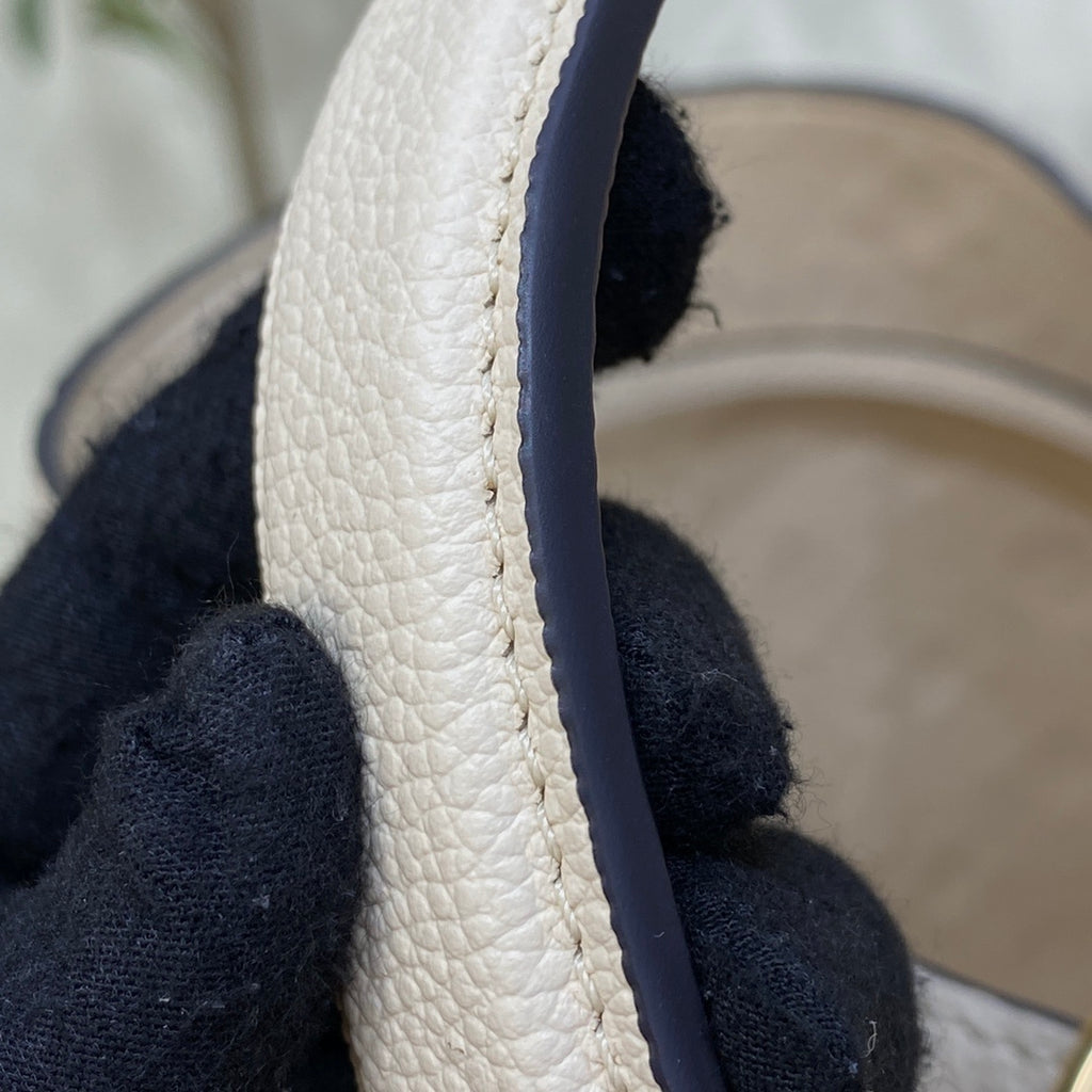 Louis Vuitton NéoNoé Medium Bucket Bag