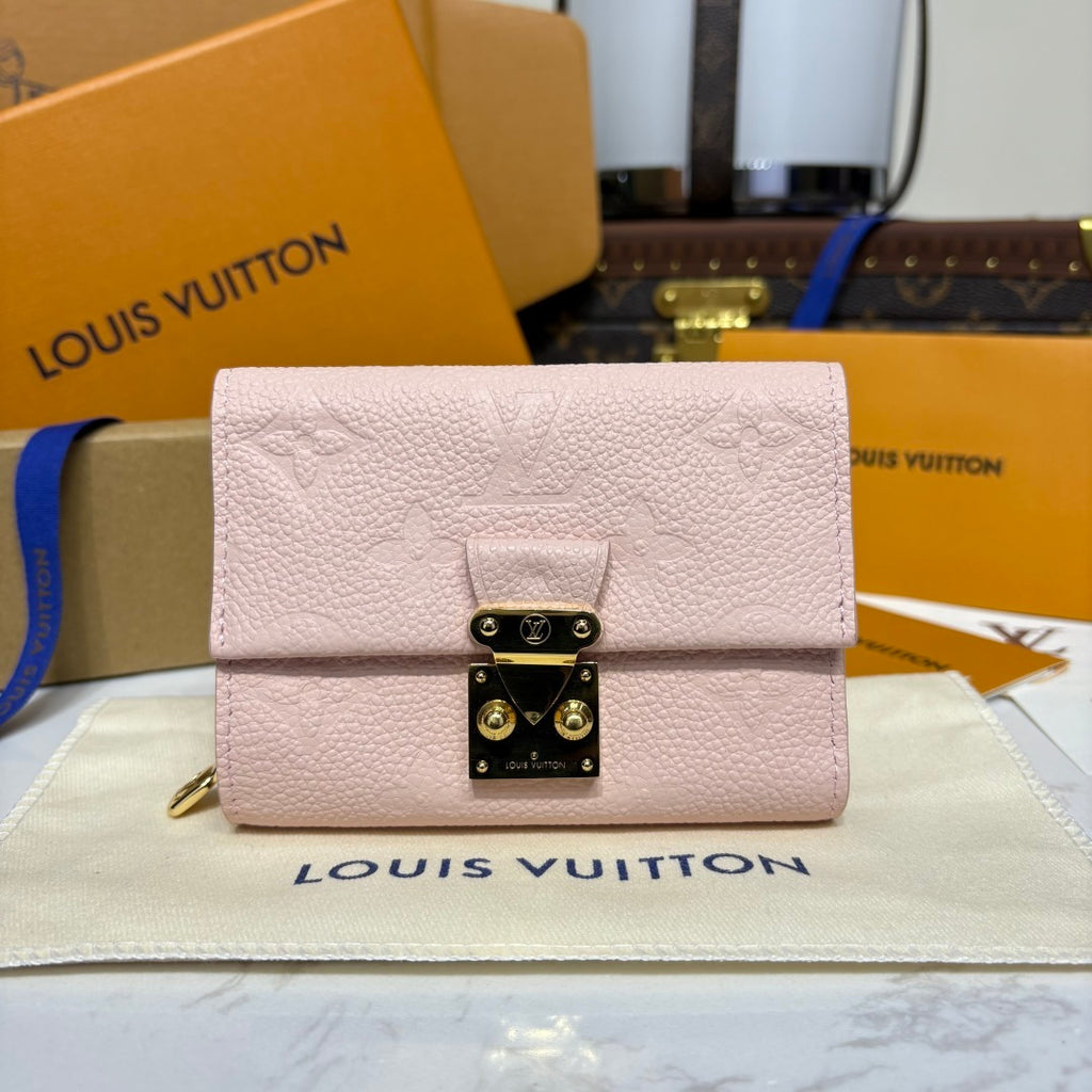 Louis Vuitton Métis Wallet