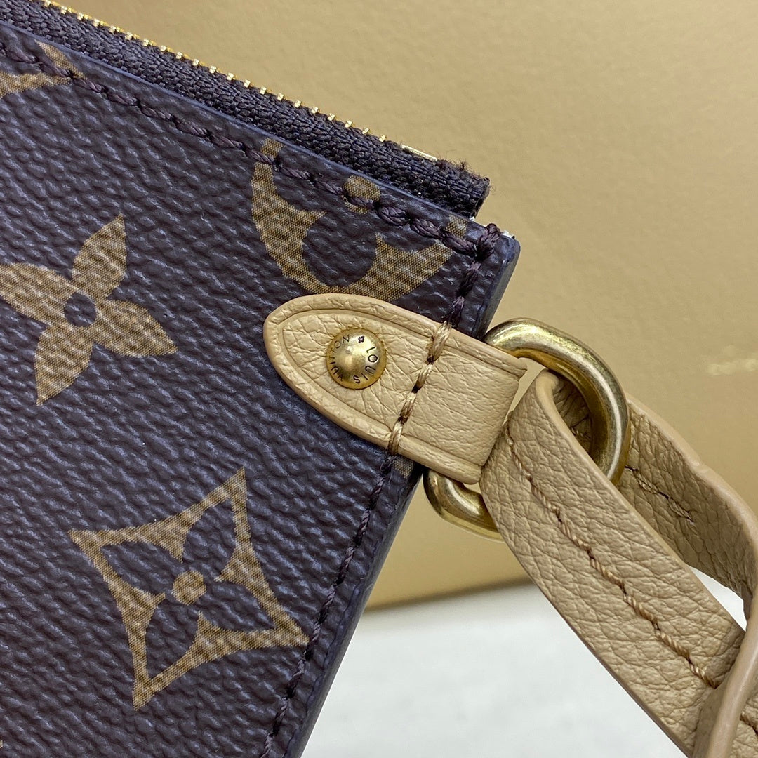 Louis Vuitton Low Key Hobo Small