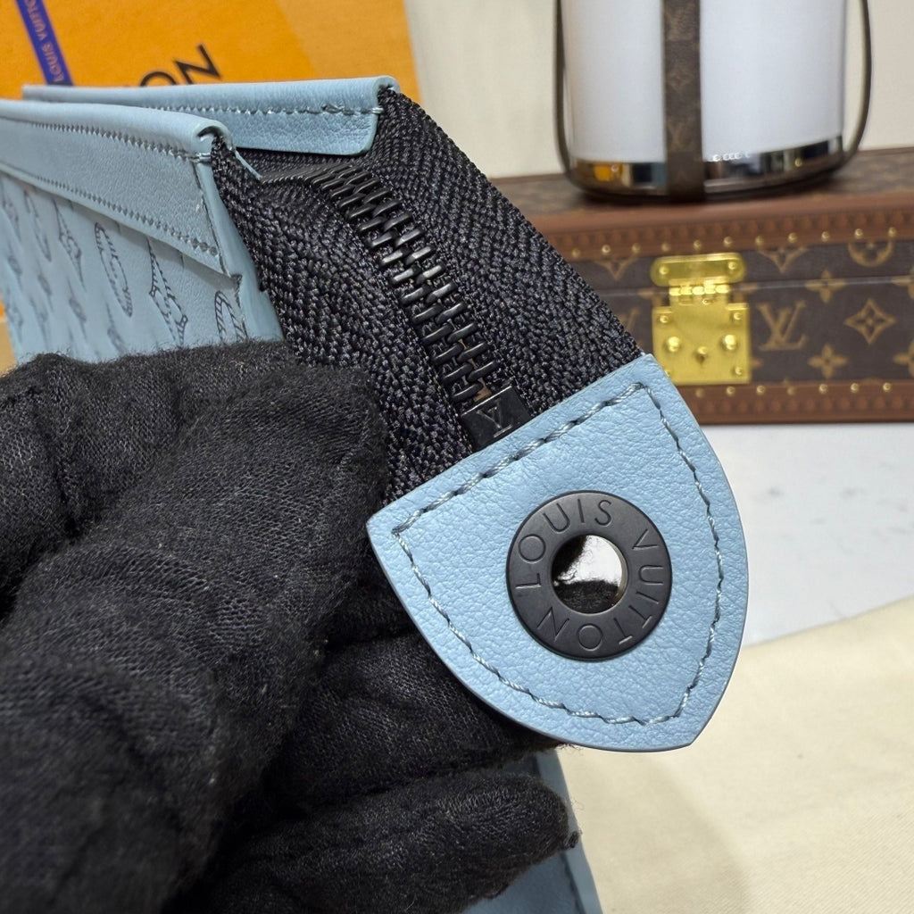 Louis Vuitton Pochette Voyage Medium