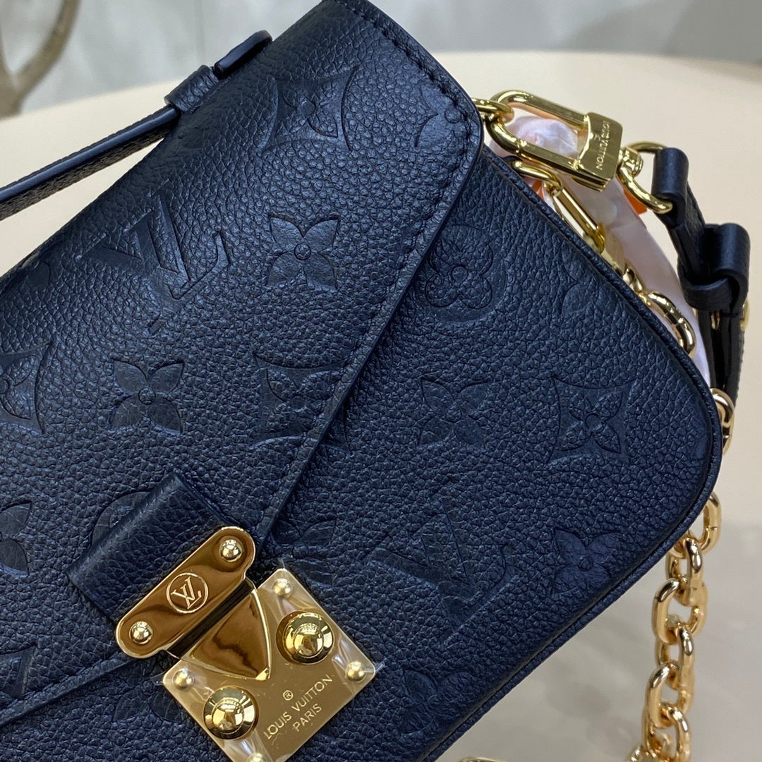 Louis Vuitton East West Métis Small