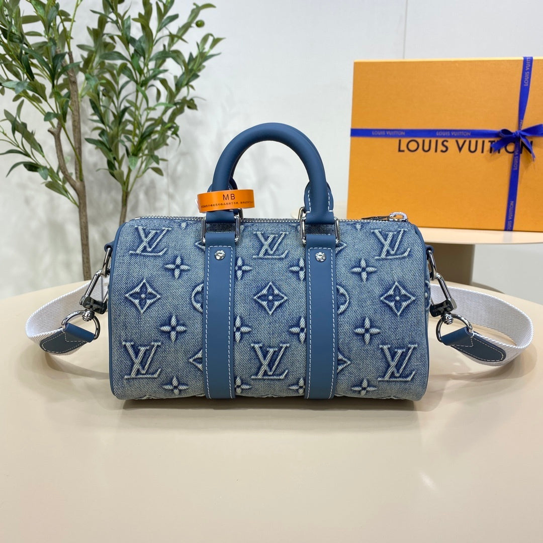 Louis Vuitton Keepall Bandoulière 25 Handbag