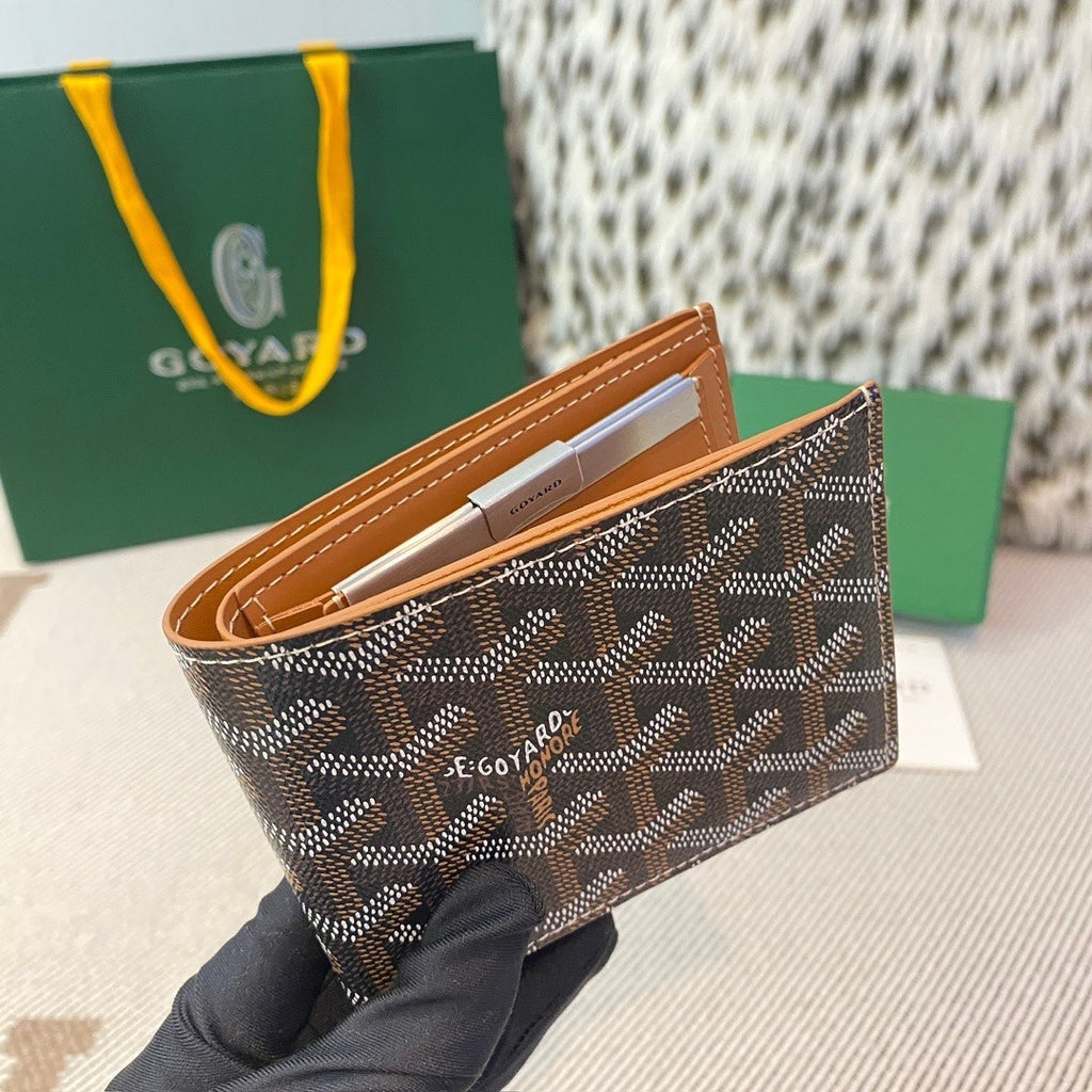 Goyard Bi-Fold Card Holder with Coin Pocket