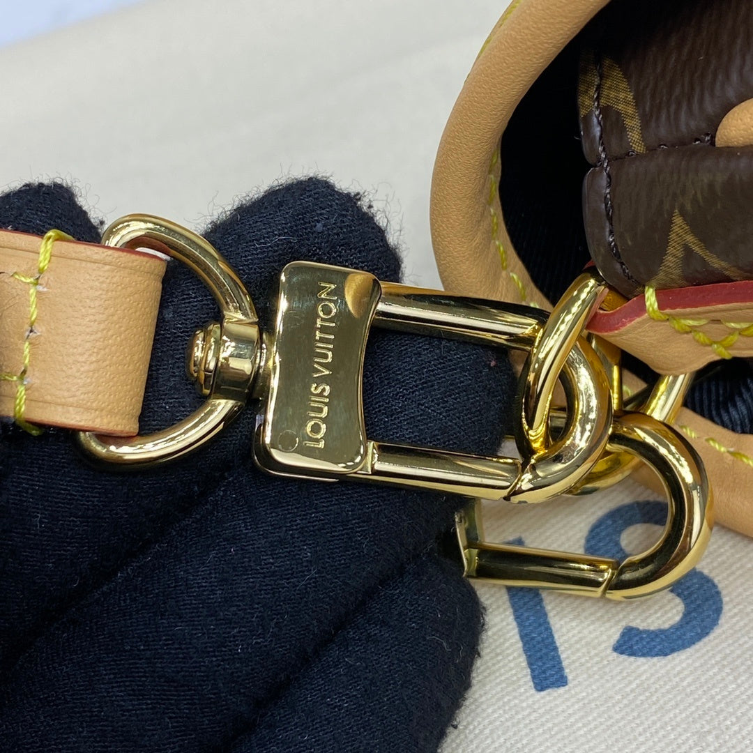 Louis Vuitton Diane Shoulder Bag