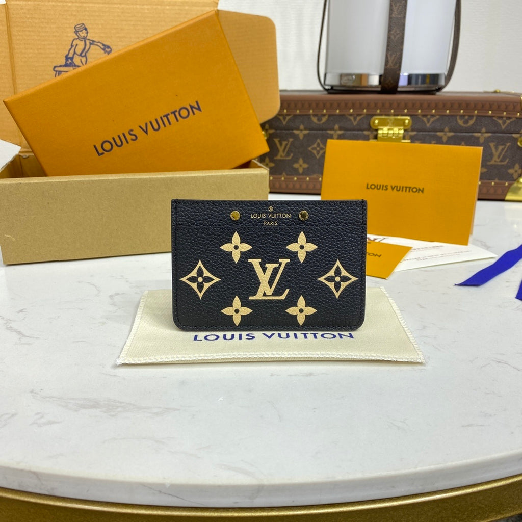 Louis Vuitton Wallet Set Gold Monogram