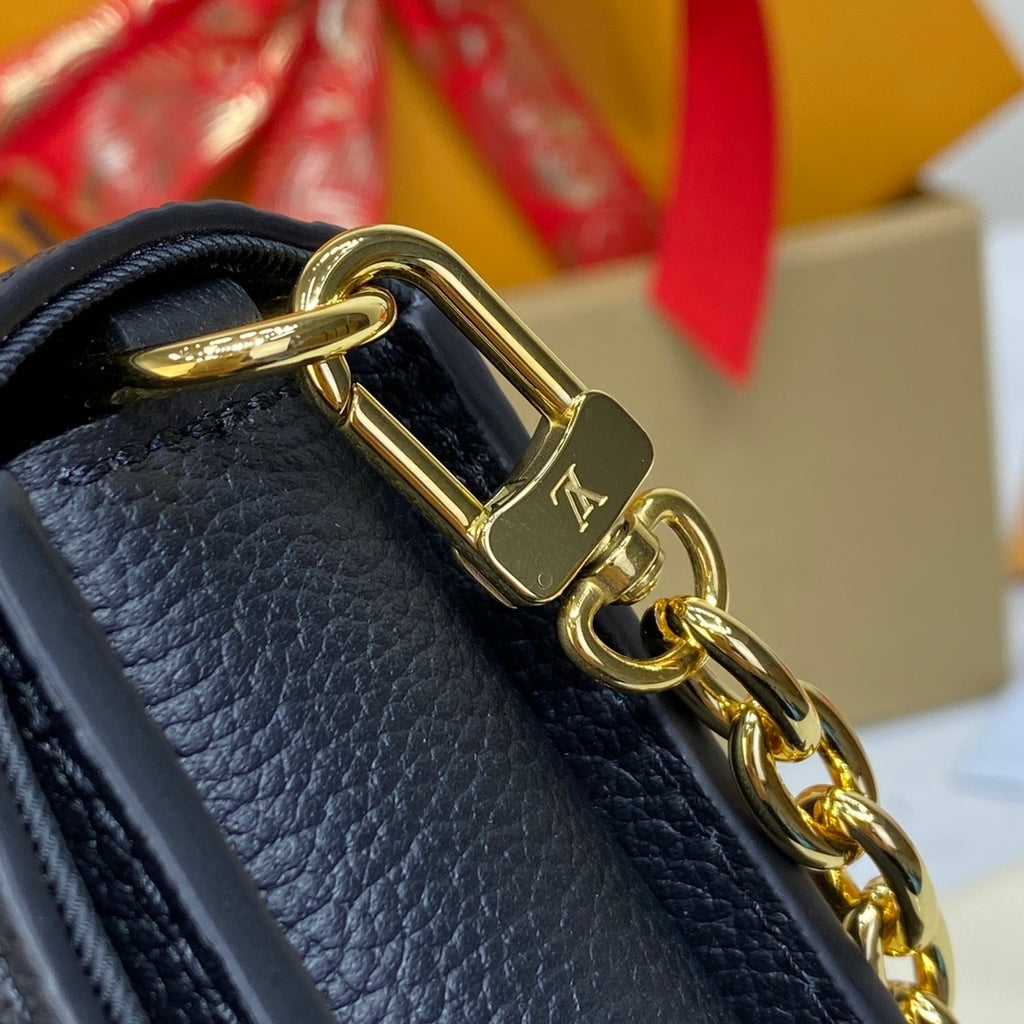 Louis Vuitton Wallet on Chain Métis