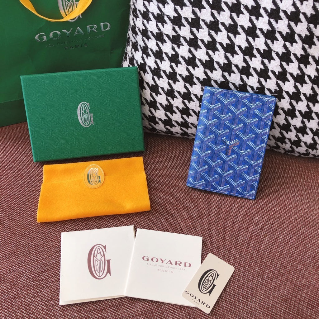 Goyard Passport Holder