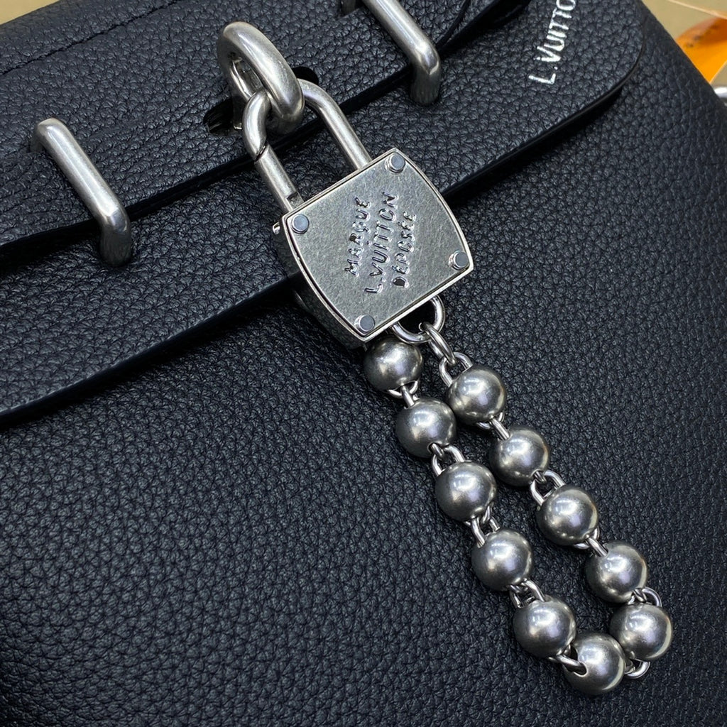 Louis Vuitton Pharrell Williams Steamer 15