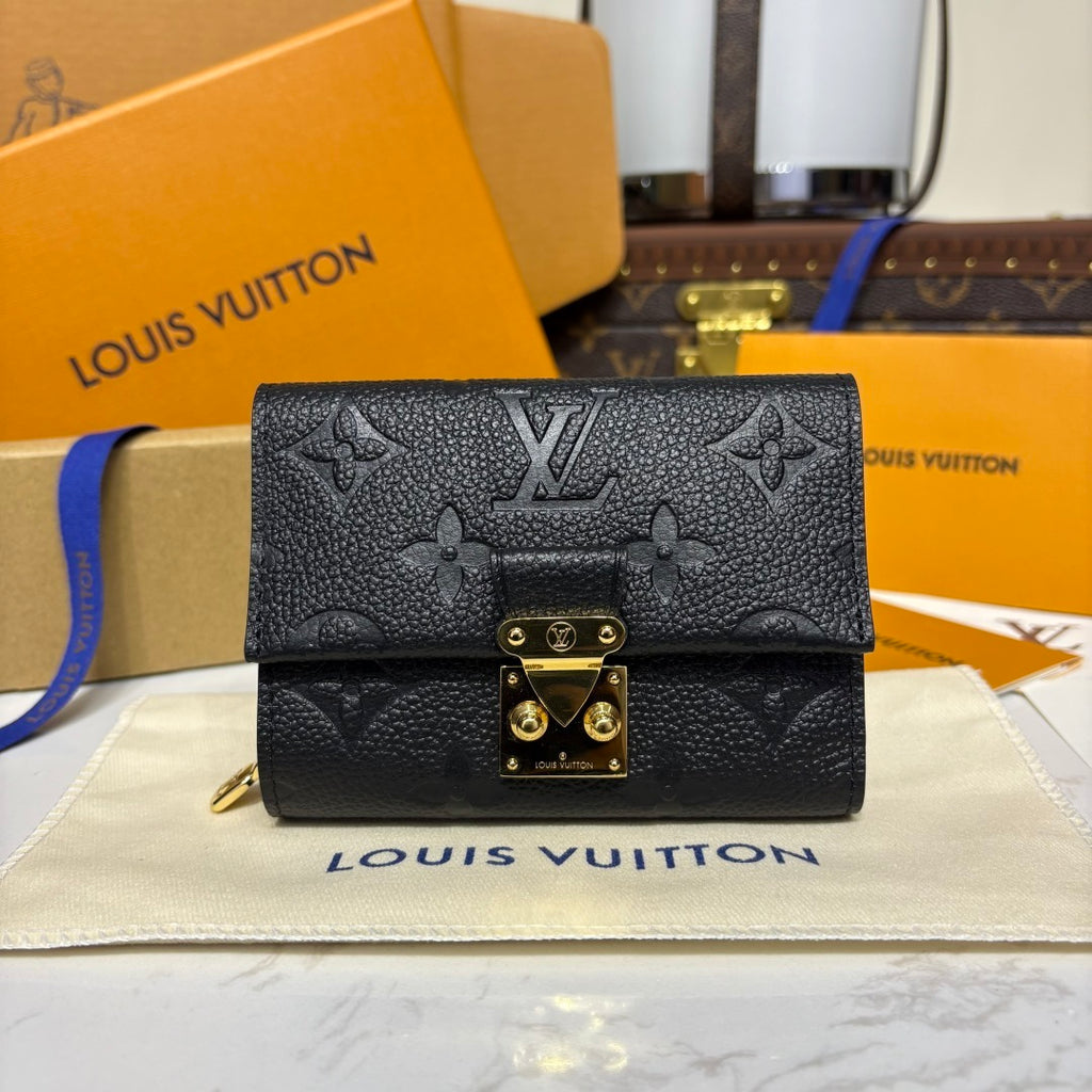 Louis Vuitton Métis Wallet