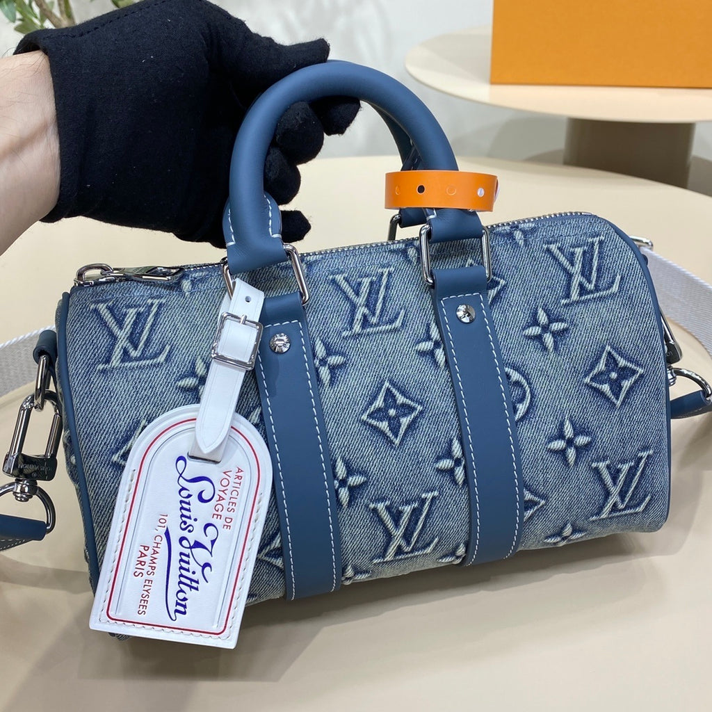 Louis Vuitton Keepall Bandoulière 25 Handbag
