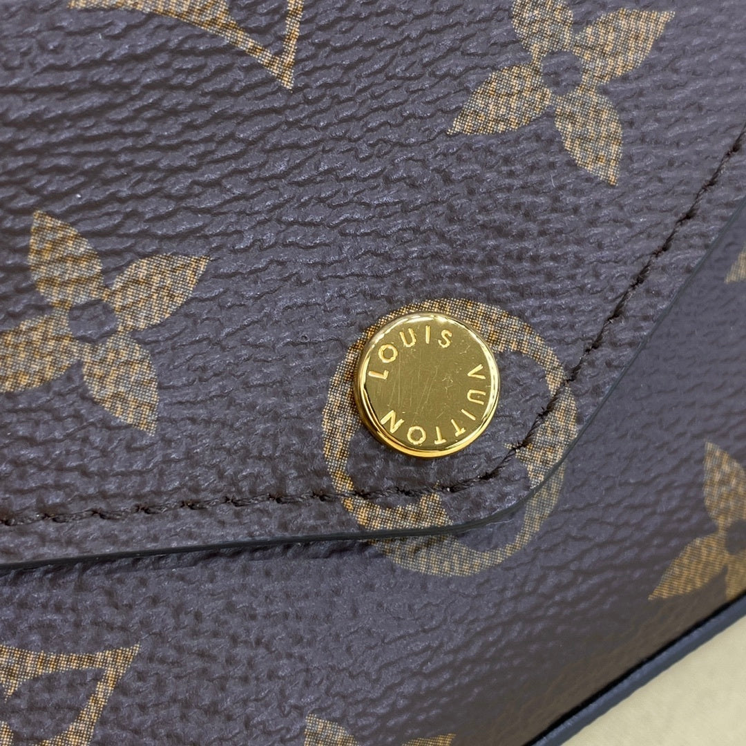 Louis Vuitton Multi Pochette Accessoires Handbag