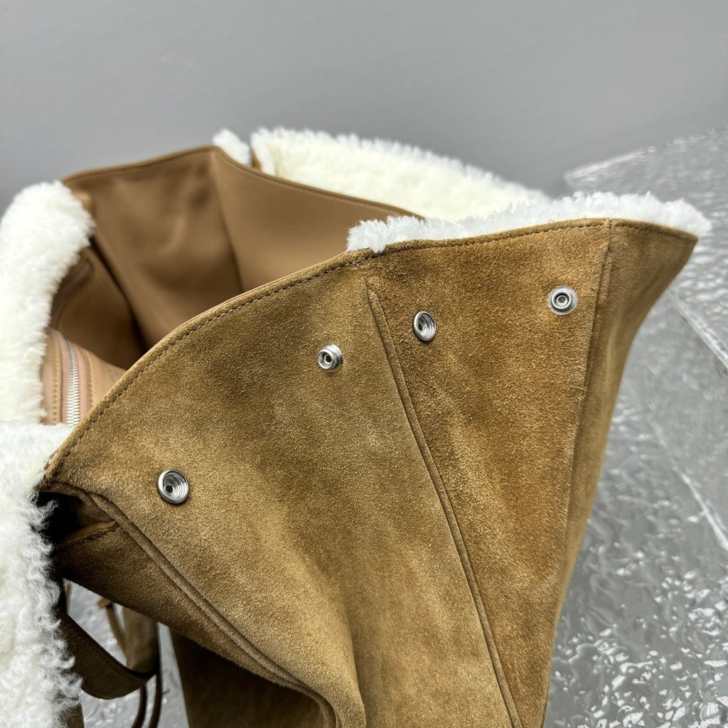 Balenciaga Rodeo Handbag Large