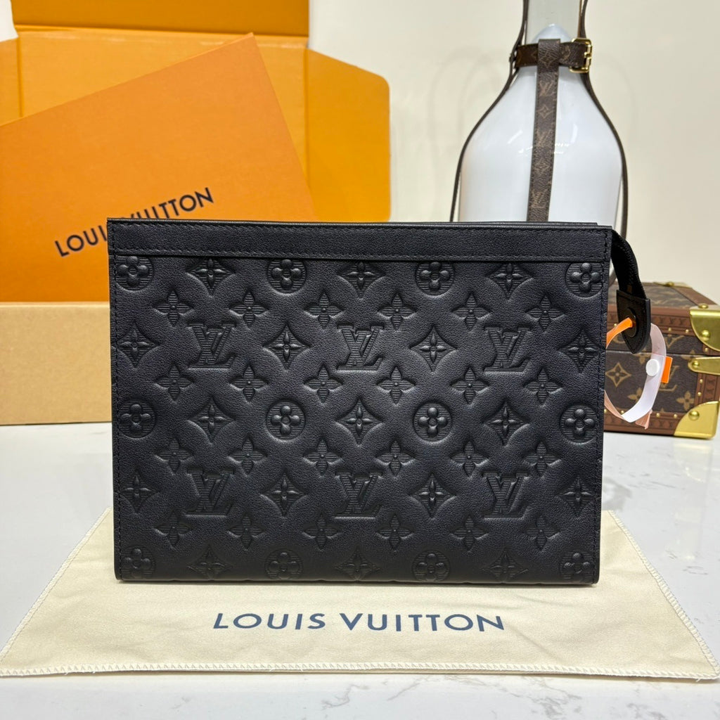 Louis Vuitton Pochette Voyage Medium