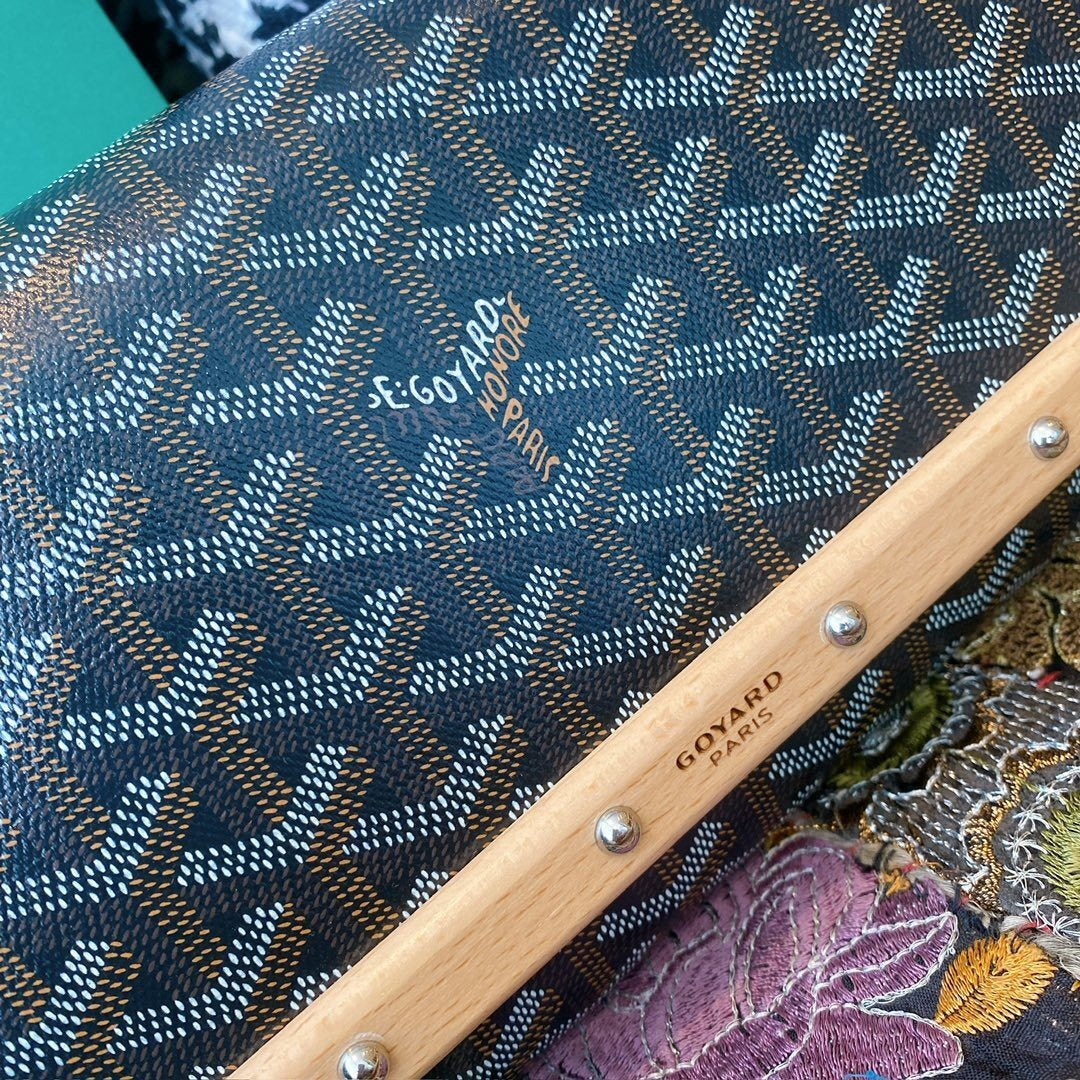Goyard Monte-Carlo Crossbody / Clutch