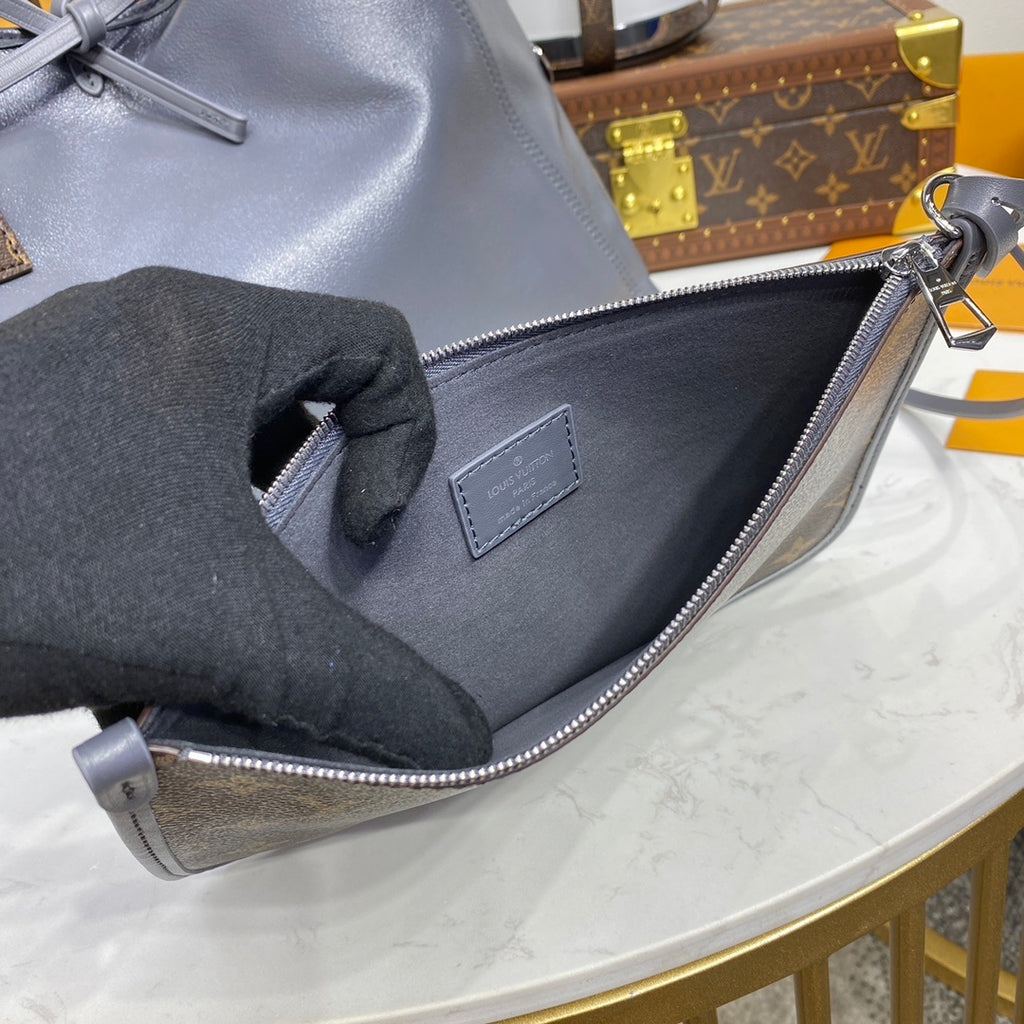 Louis Vuitton CarryAll Dark Medium Handbag